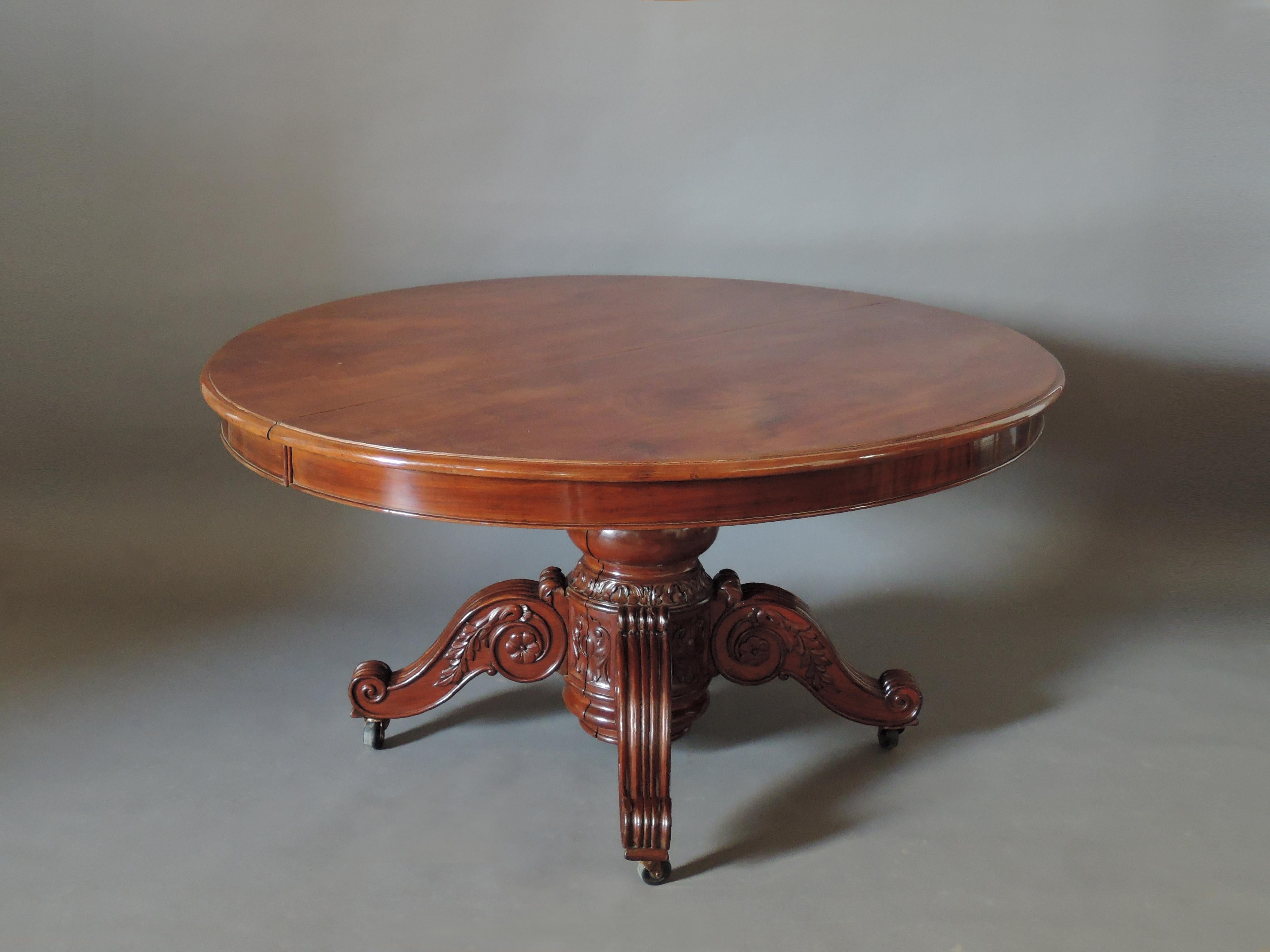 A Fine Large French 19th Century Solid Mahogany Oval Table In Good Condition For Sale In Long Island City, NY