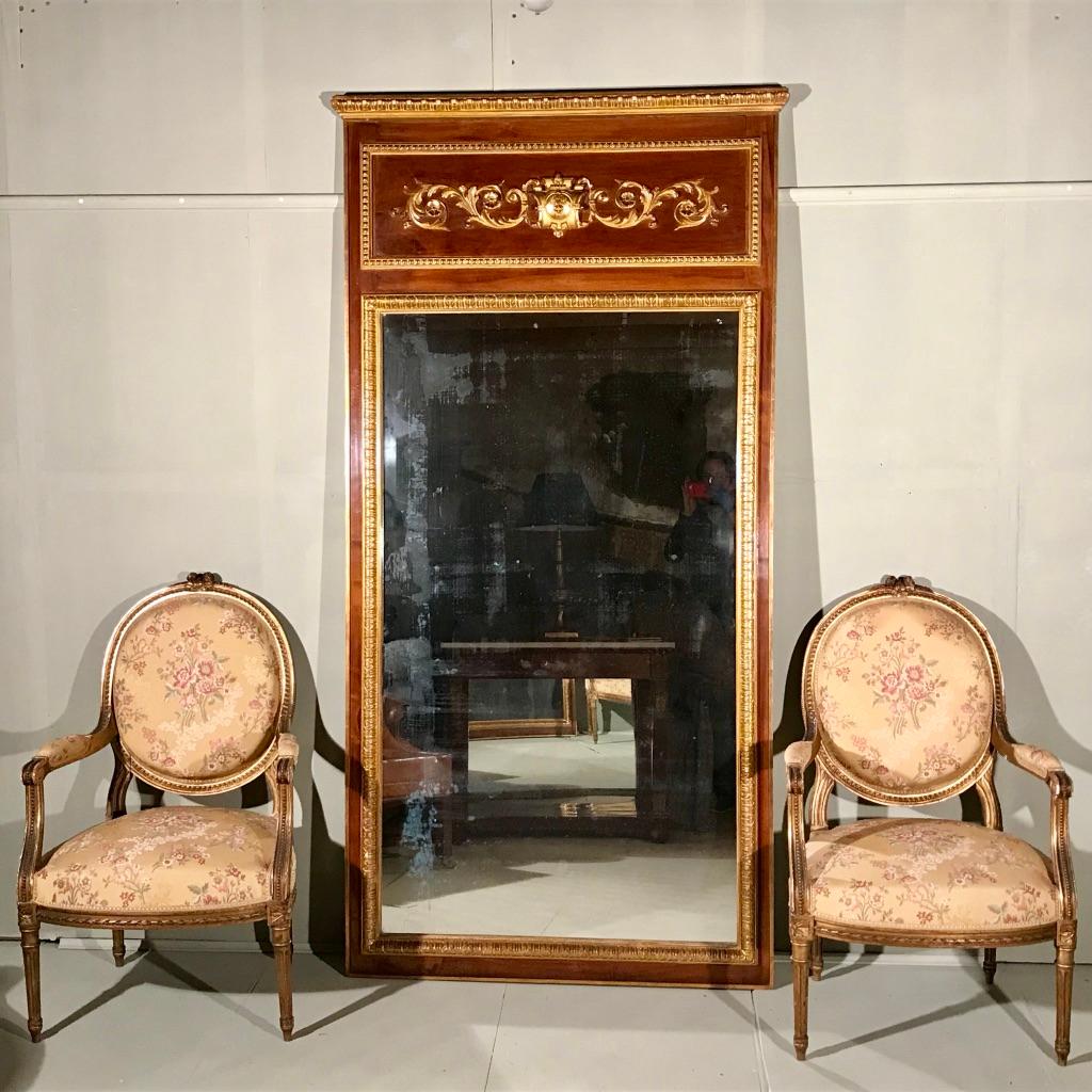 Large French 19th Century Trumeau Mirror in Walnut with Parcel Gilt 1