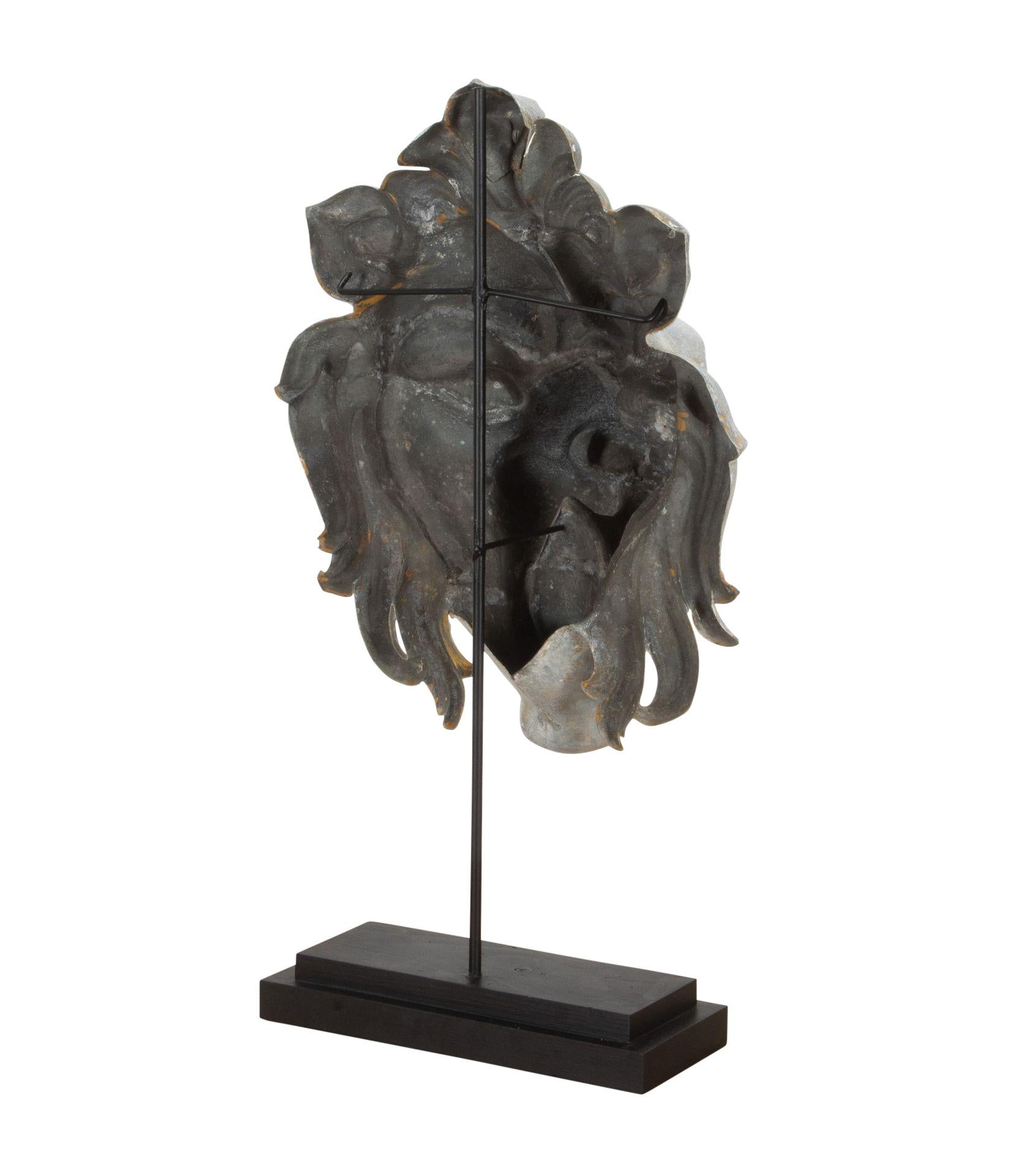 Large French 19th Century Zinc Lion Head For Sale 2