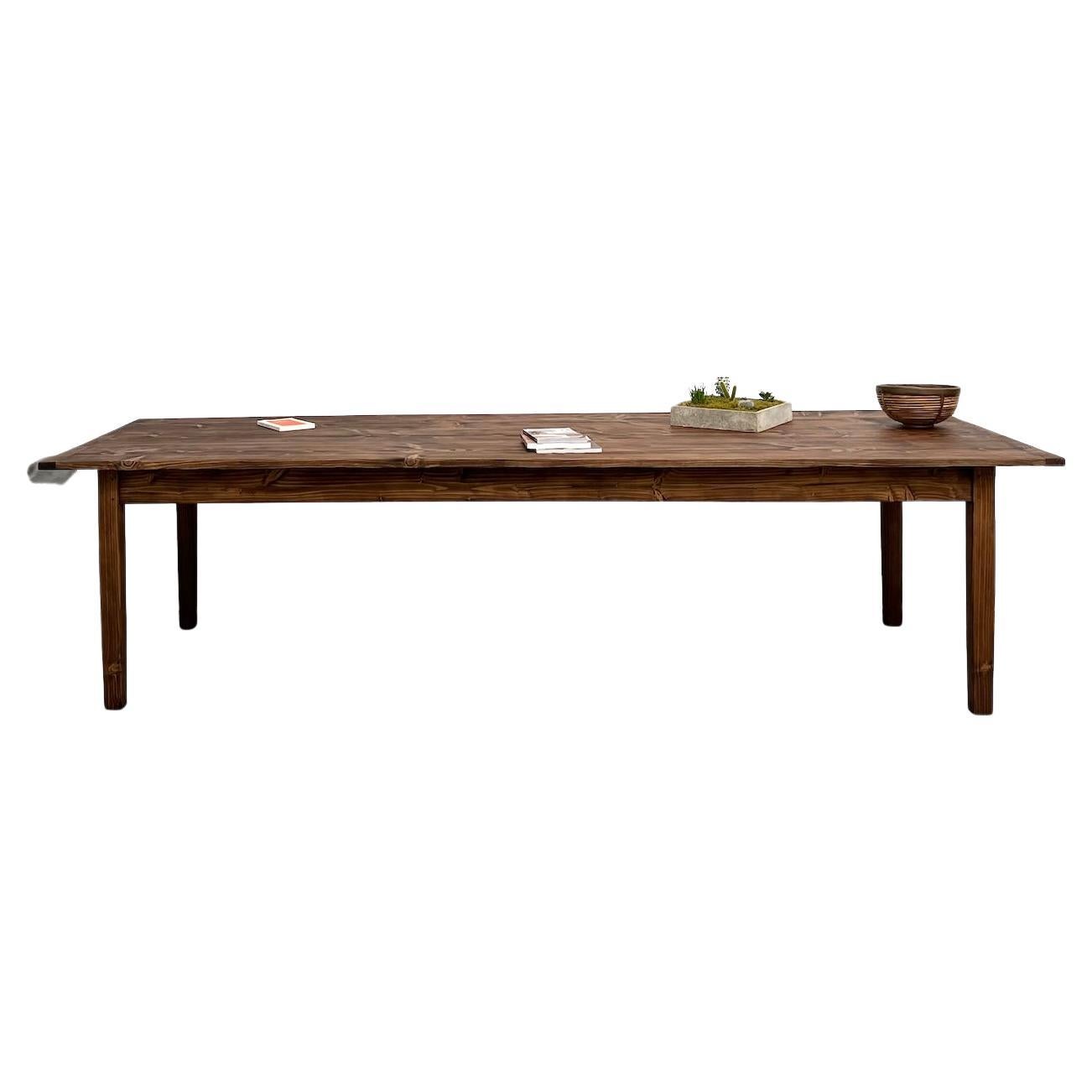 Grande table de ferme française des années 70 en pin