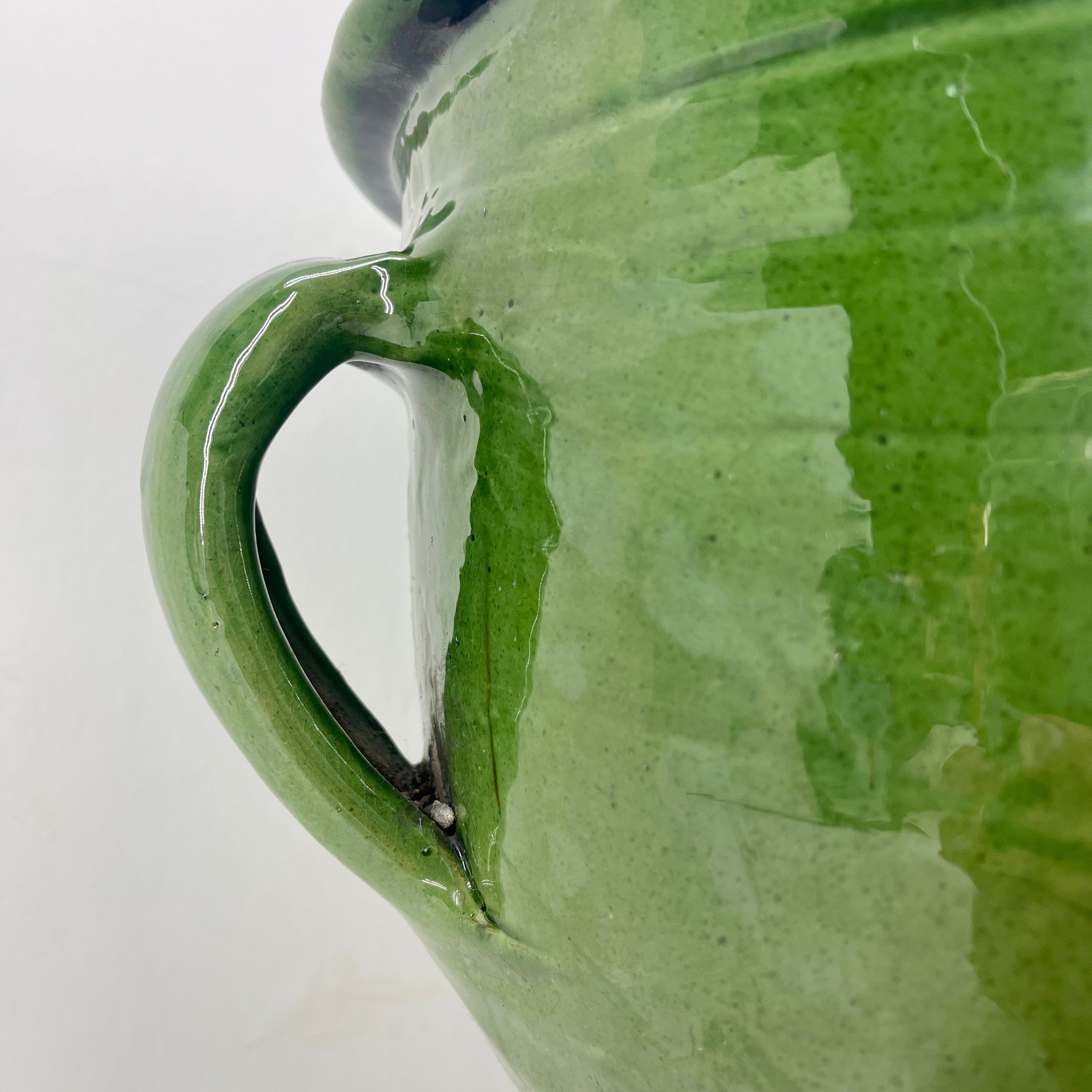 Large French Anduze Green Glazed Terracotta Garden Urn In Good Condition For Sale In Haddonfield, NJ