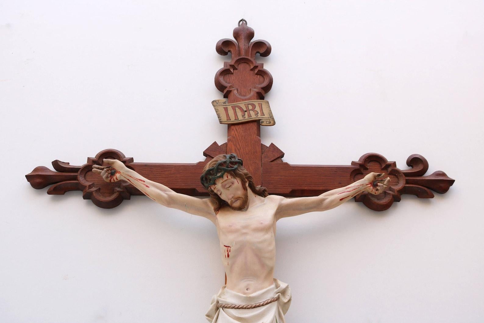 Renaissance Revival Large French Antique Christ Crucifix 19th Century Fleur De Lis Corpus Painted For Sale