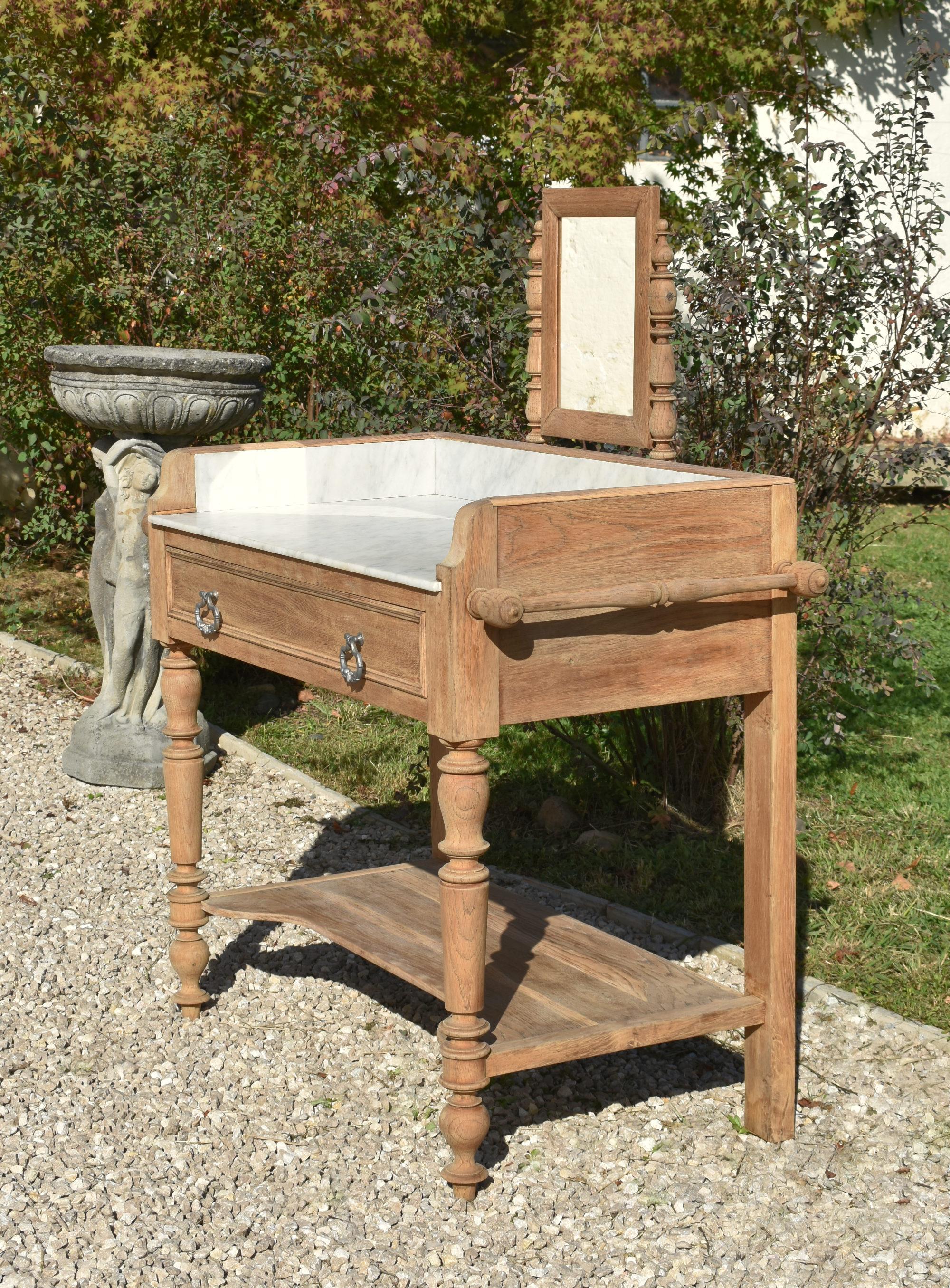 Grande lavabo francese Antique French con specchio in vendita 6