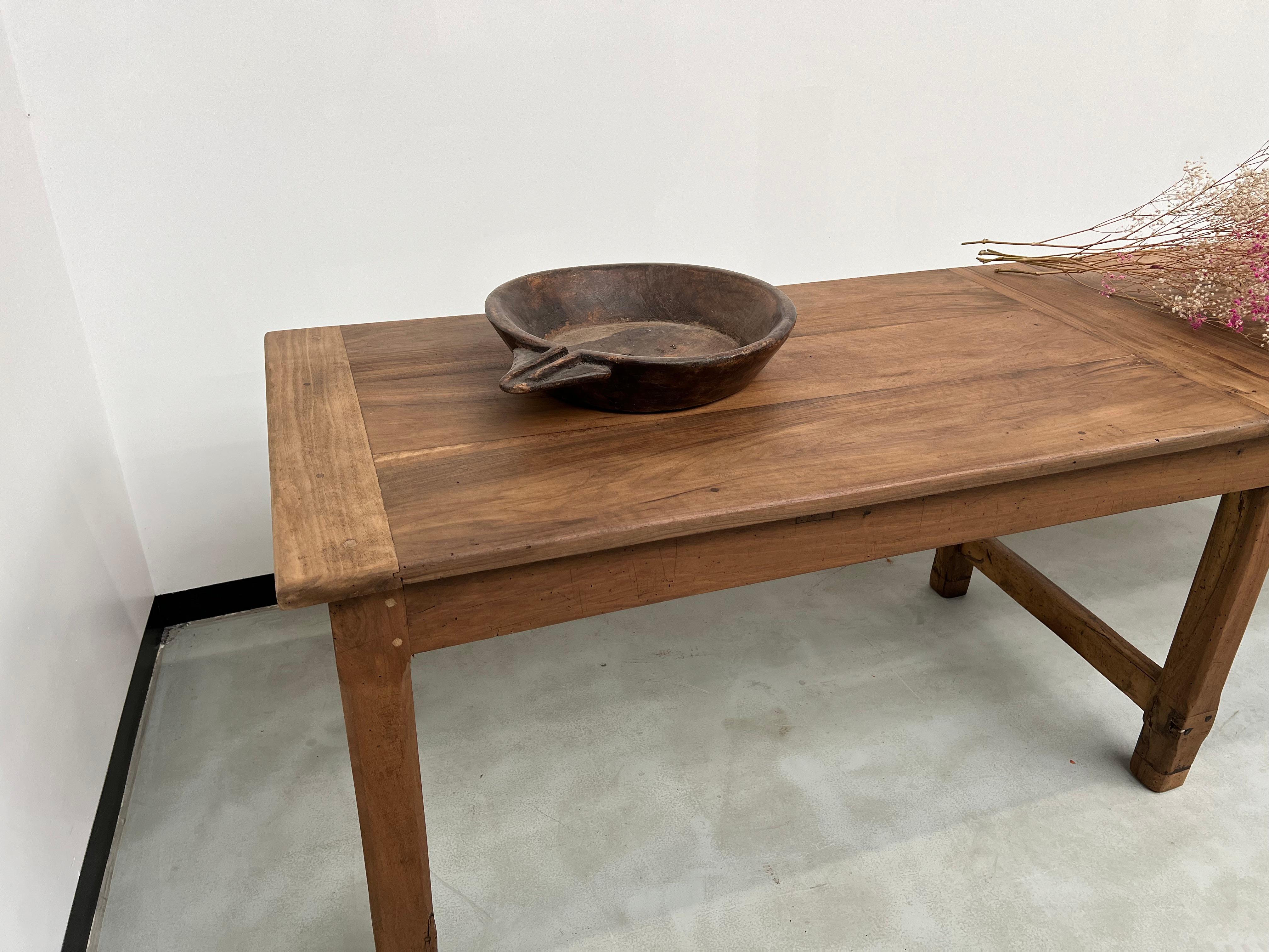 Large french antique walnut farmtable with 6 legs 8