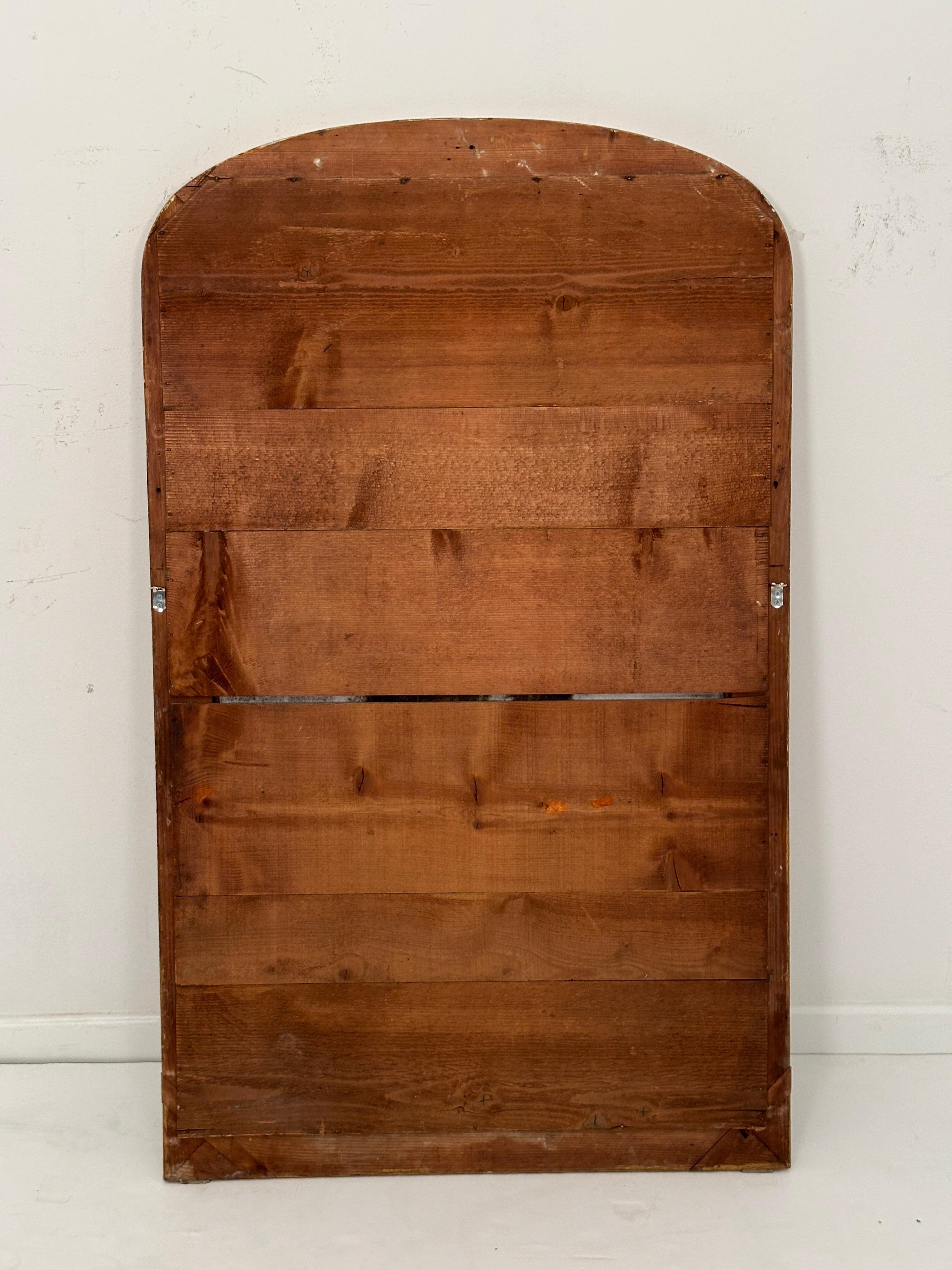 Grande specchio francese ad arco dorato (H. 54 1/4 x L. 32 3/4) in vendita 3