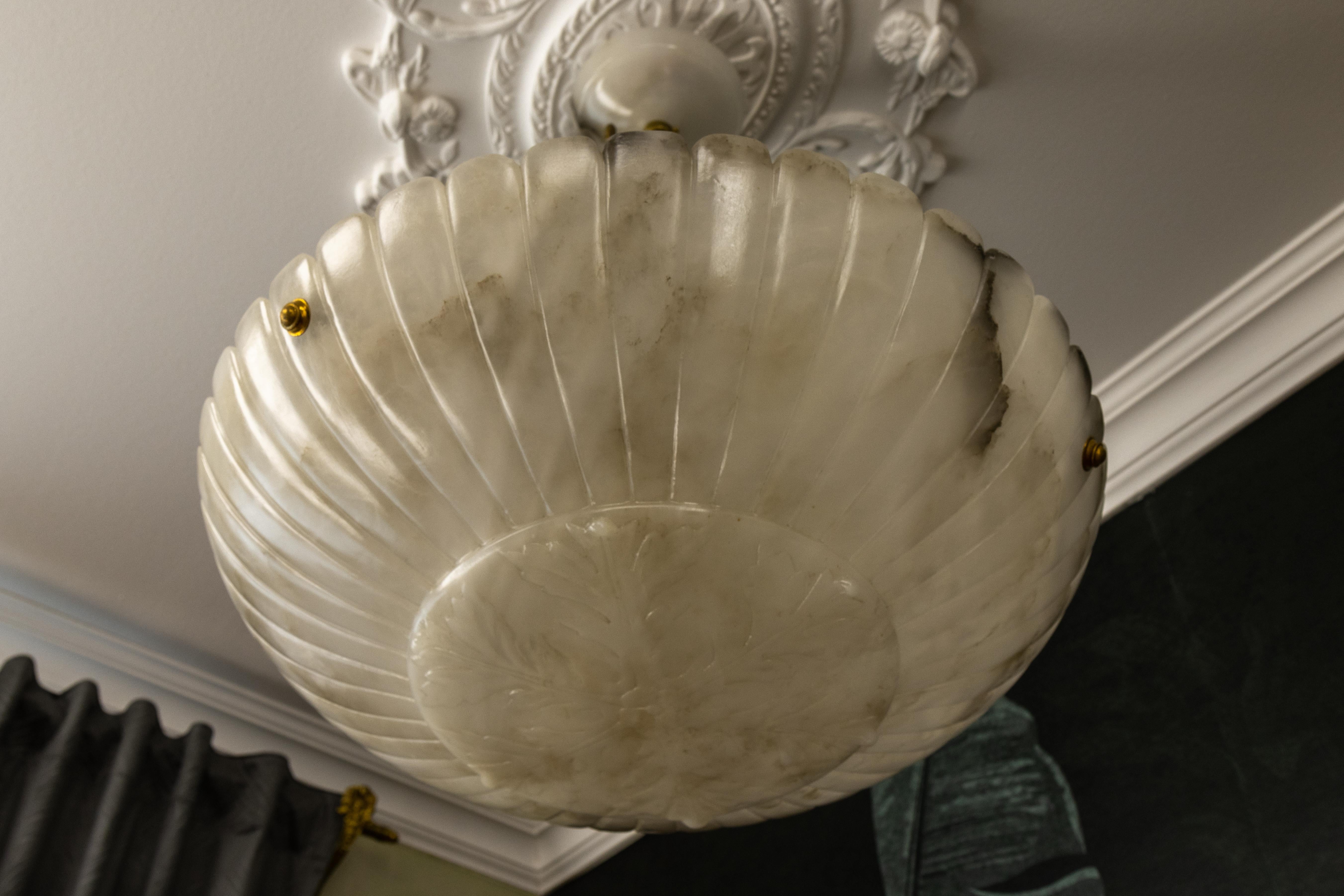 Large French Art Deco Alabaster Pendant Light with Brass Chain, 1920s For Sale 4