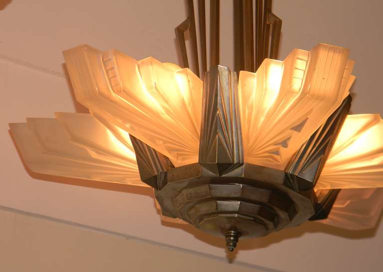 Mid-20th Century Large French Art Deco Atelier Petitot Chandelier, Stunning