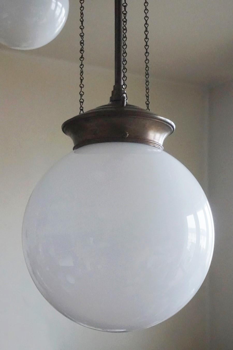 Large French Art Deco Bronze Hand Blown Opaline Glass Chandelier, 1910-1920 For Sale 4