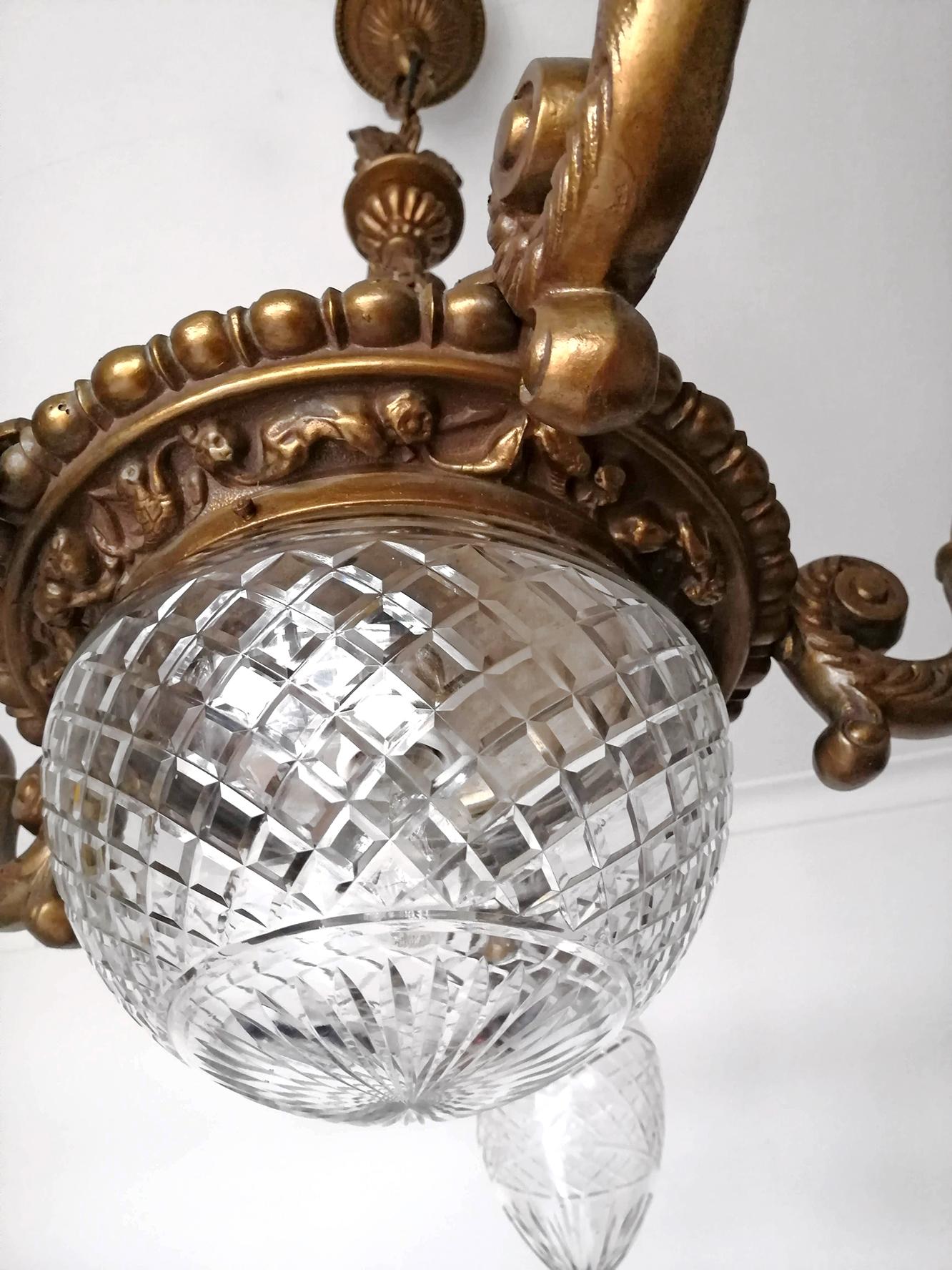 Large French Art Deco Cut Crystal Globes & Gilt Bronze Ornate Chandelier, 1920s 3