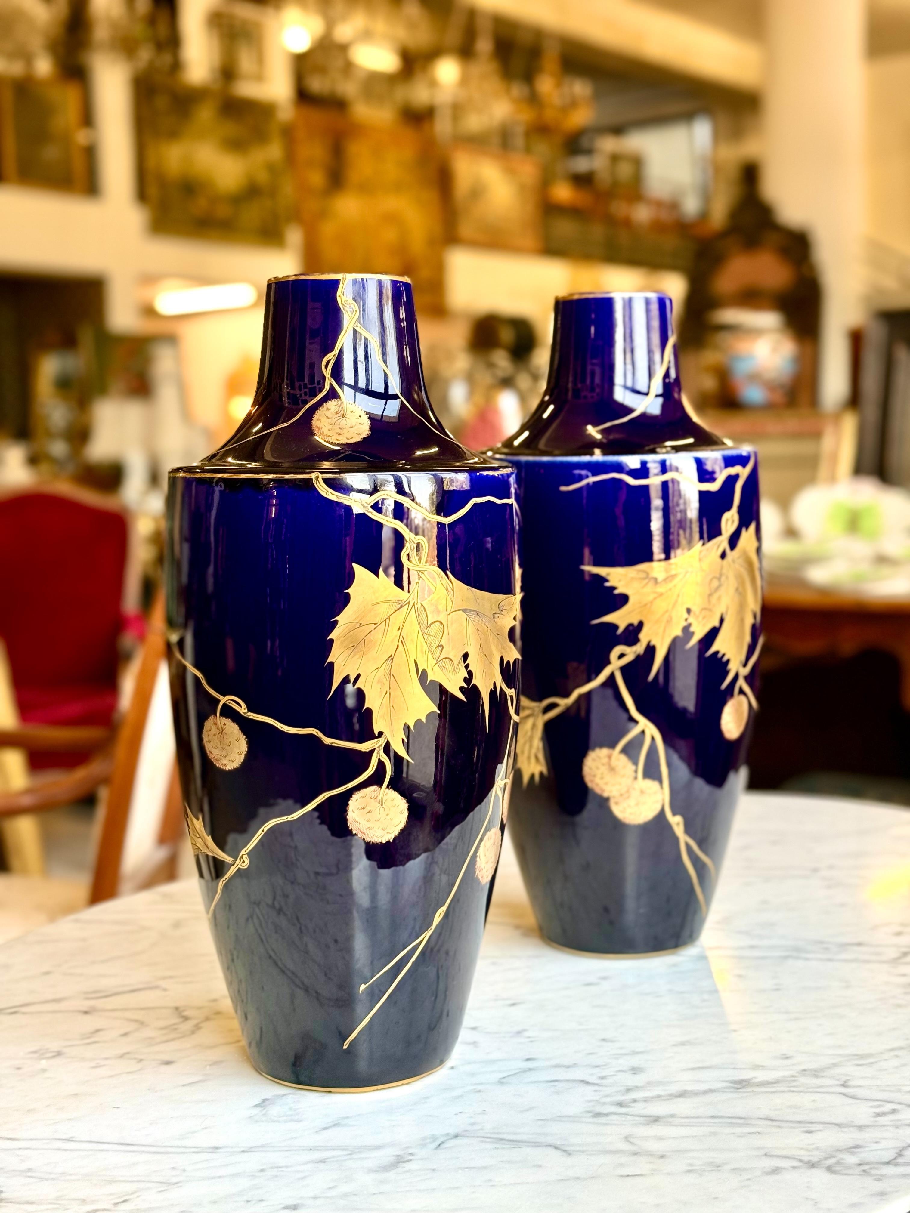 XX secolo Grandi vasi francesi in maiolica Art Déco di Gustave Asch, 1920 circa in vendita