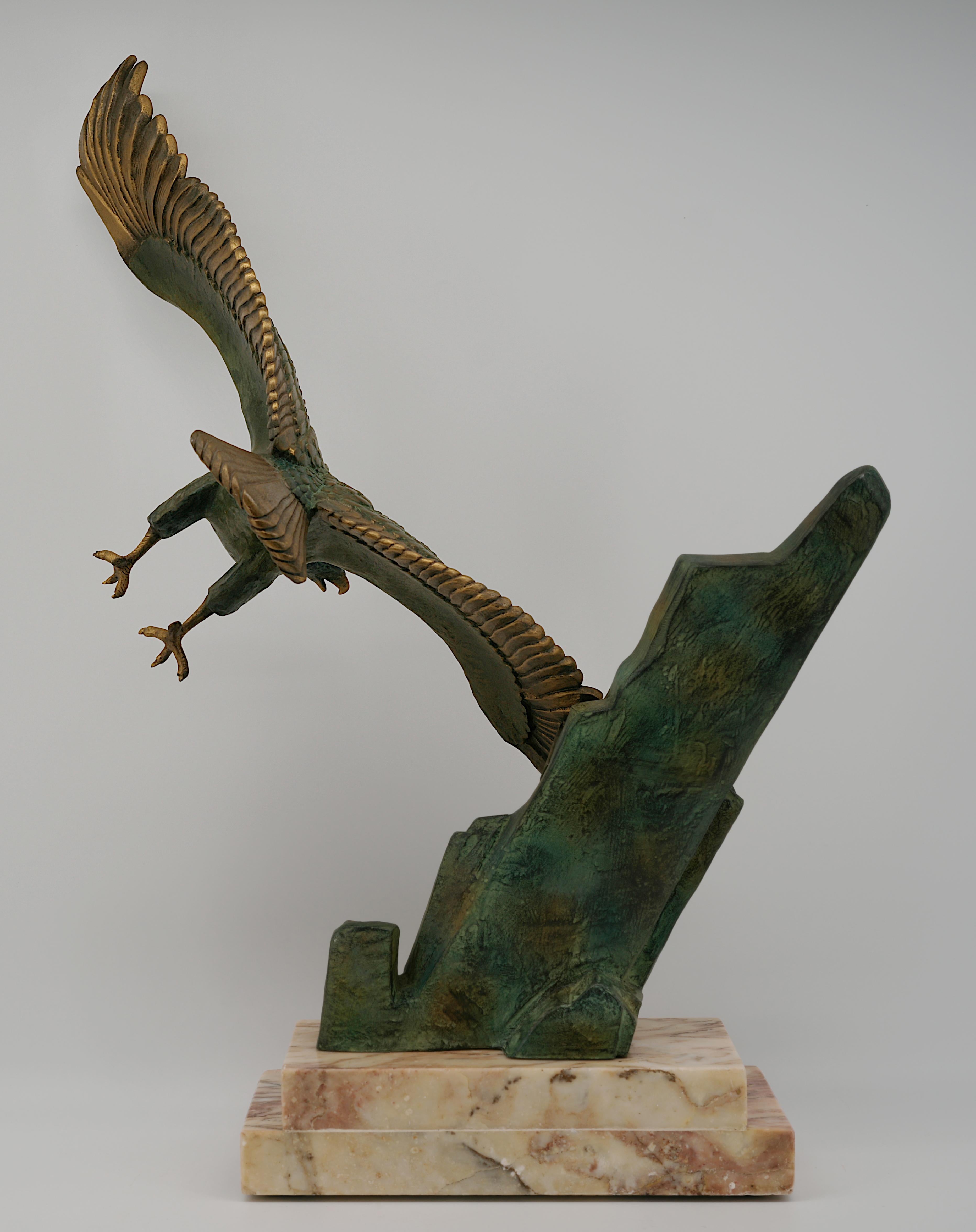 Large French Art Deco Golden Eagle Sculpture, 1920 For Sale 5