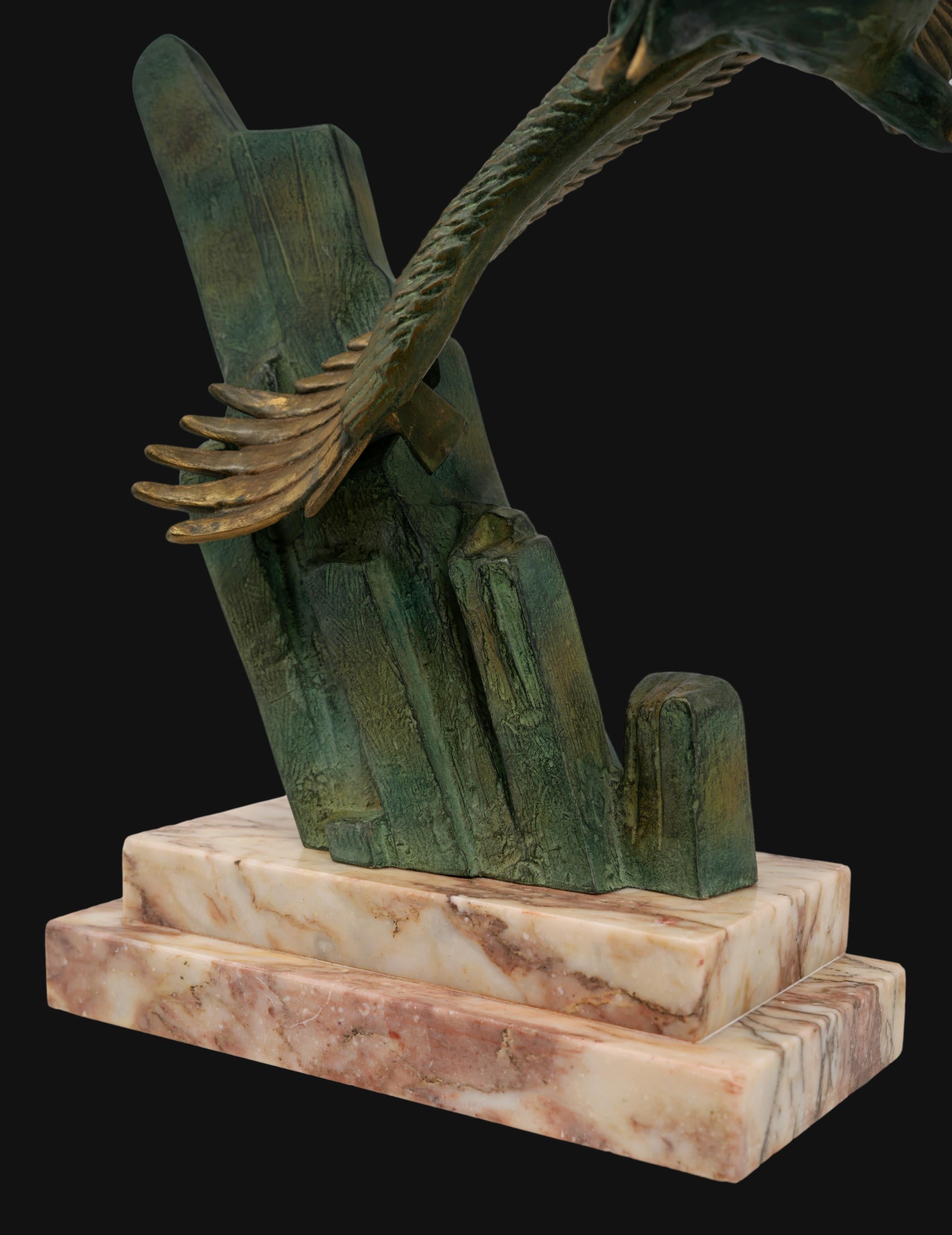Large French Art Deco Golden Eagle Sculpture, 1920 For Sale 6