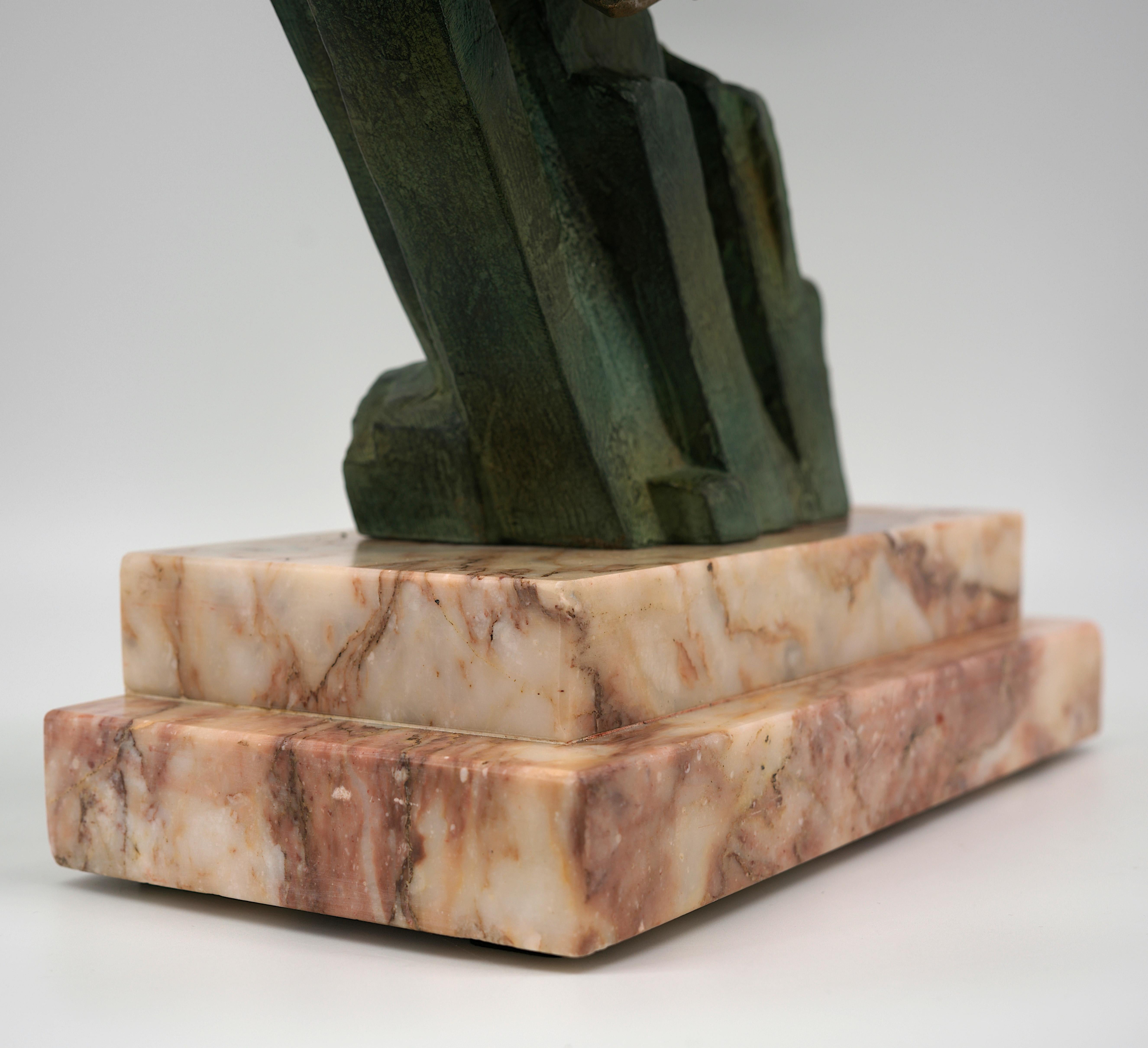 Large French Art Deco Golden Eagle Sculpture, 1920 For Sale 8