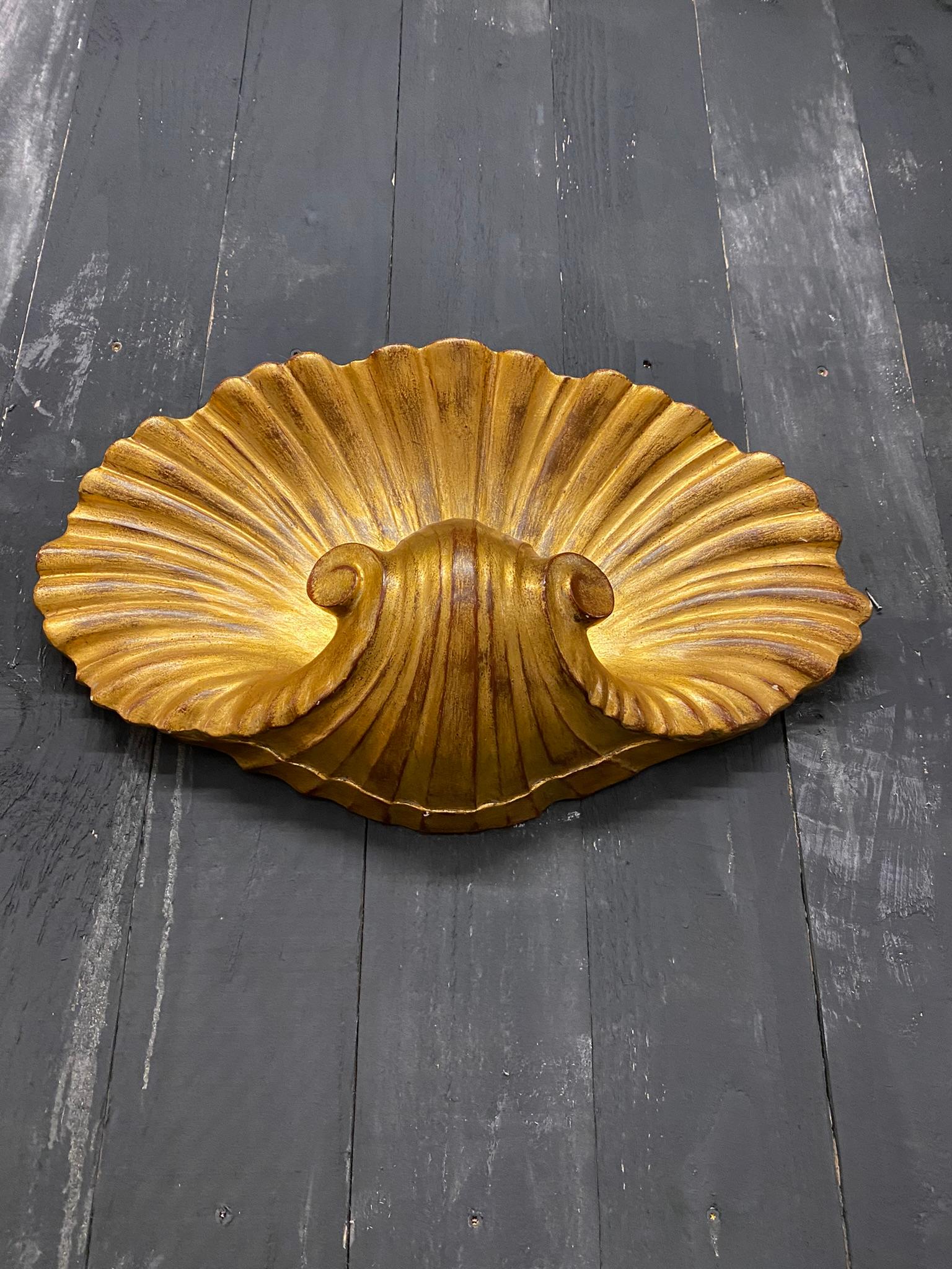 Large French Art Deco Golden Plaster Shell Sconce in the Style of Serge Roche 4