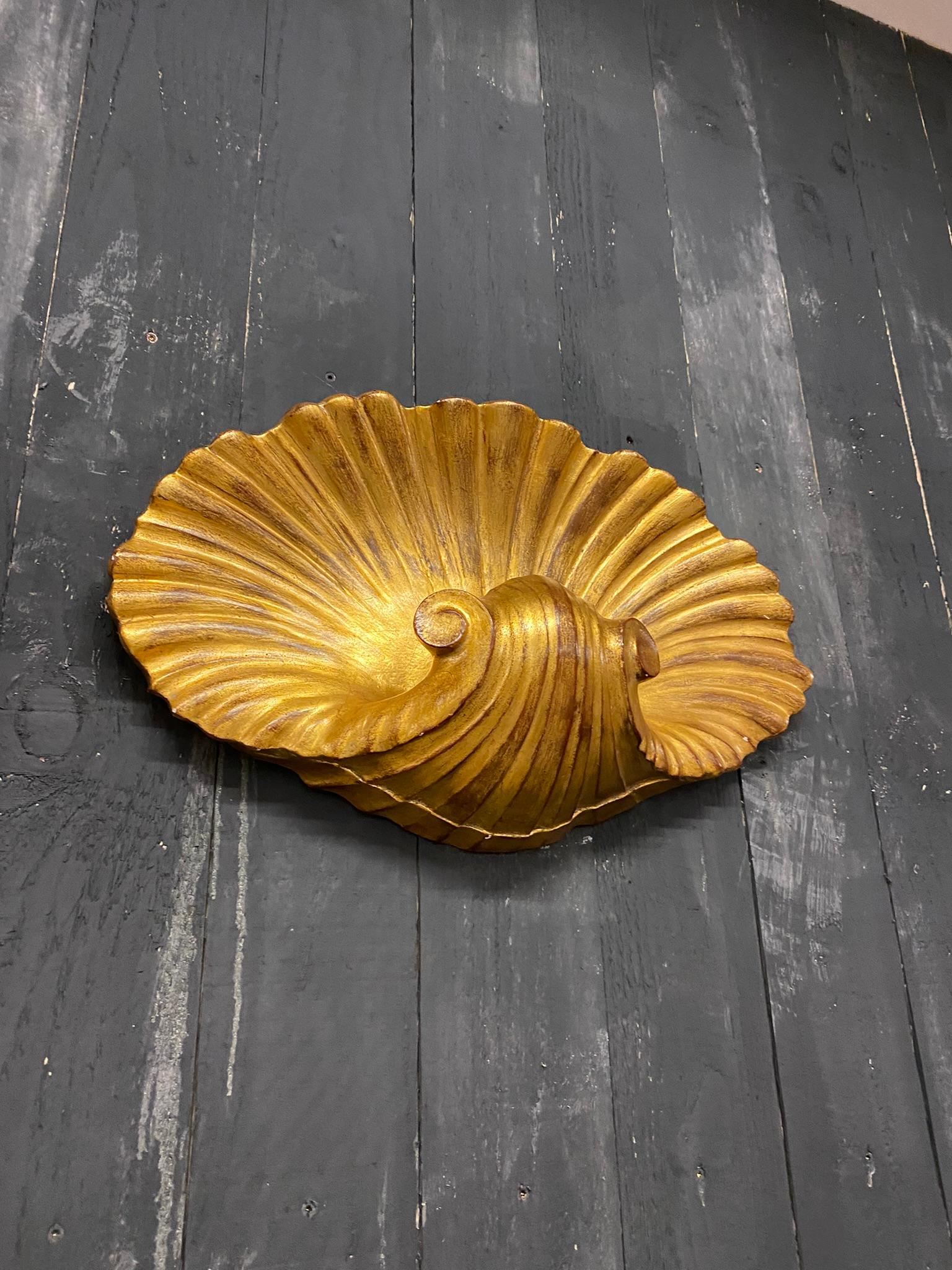 Large French Art Deco Golden Plaster Shell Sconce in the Style of Serge Roche 5