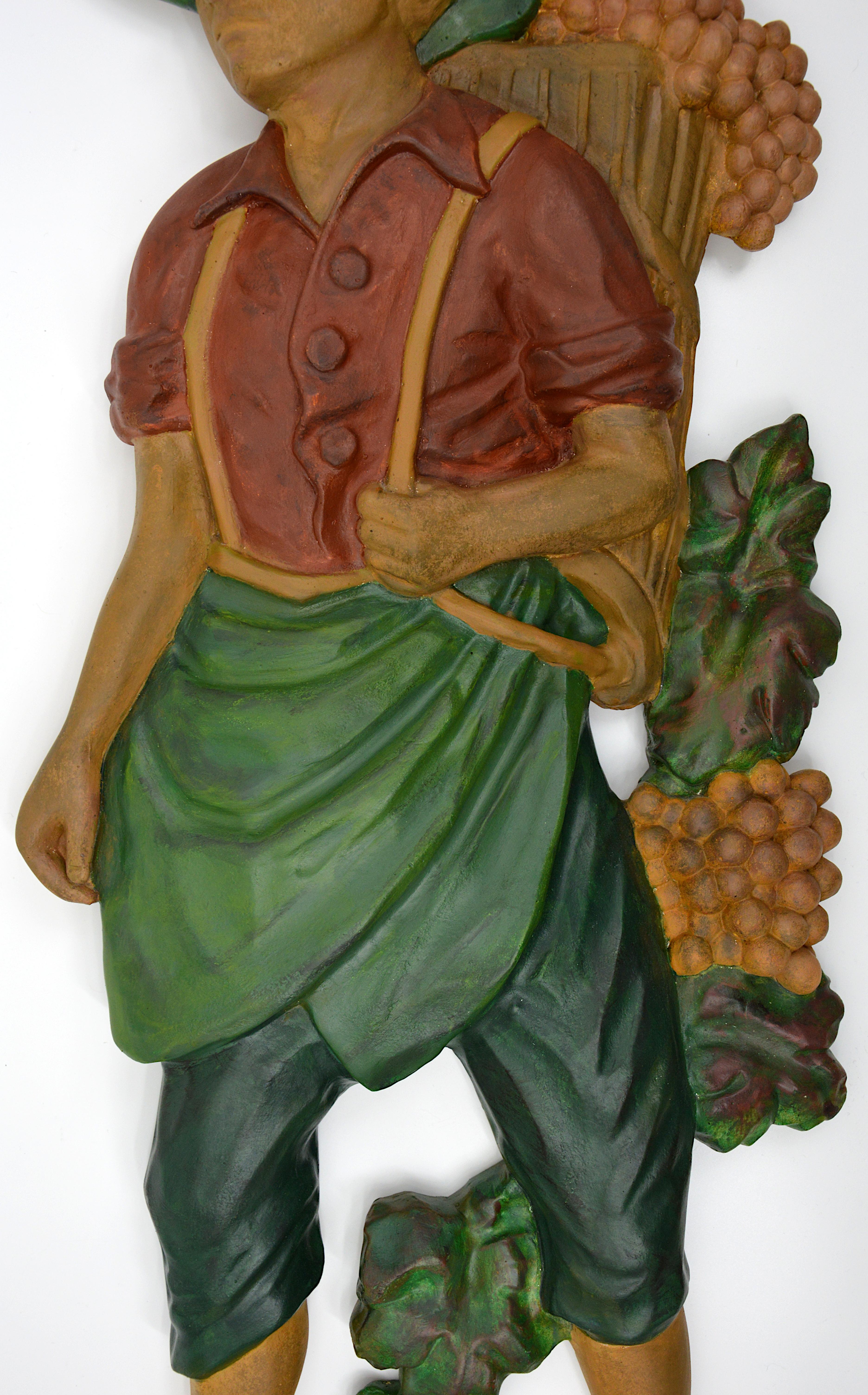Grande scultura di coppia di raccoglitori d'uva in stile Art Déco francese, 1920 in vendita 1