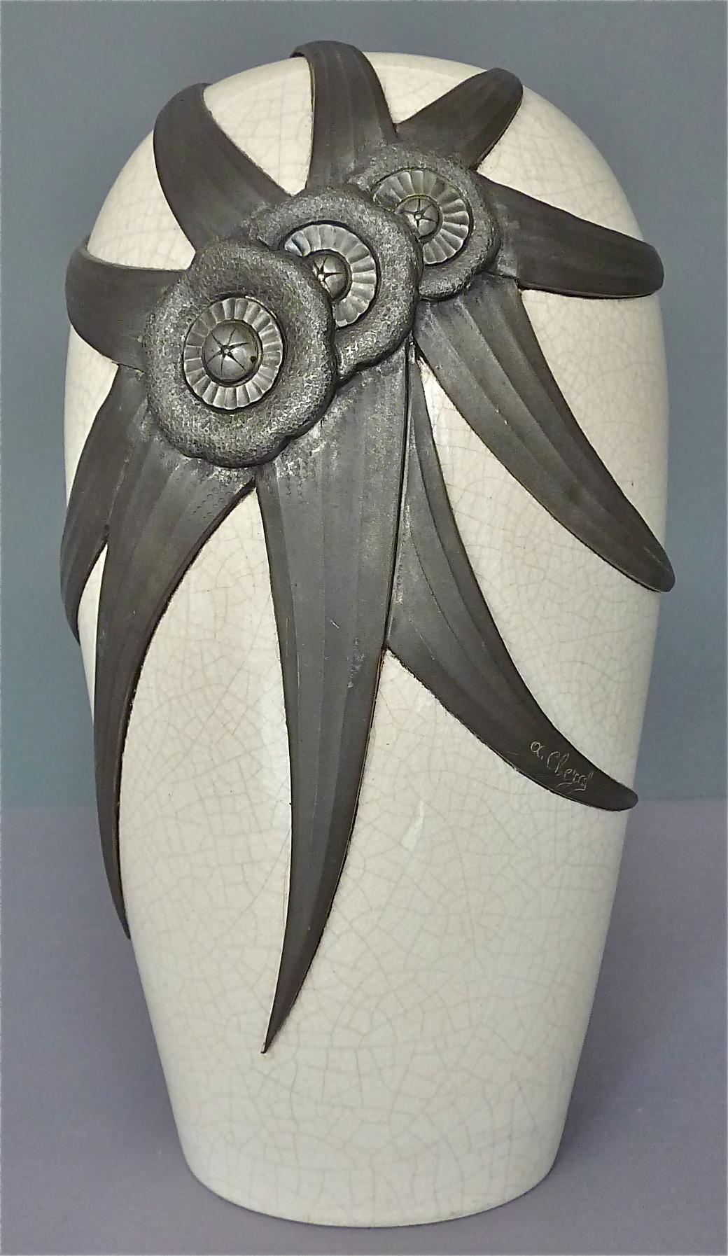 Large French Art Deco Nouveau Vase Ivory Color Crackle Ceramic Guerin, 1920s For Sale 9