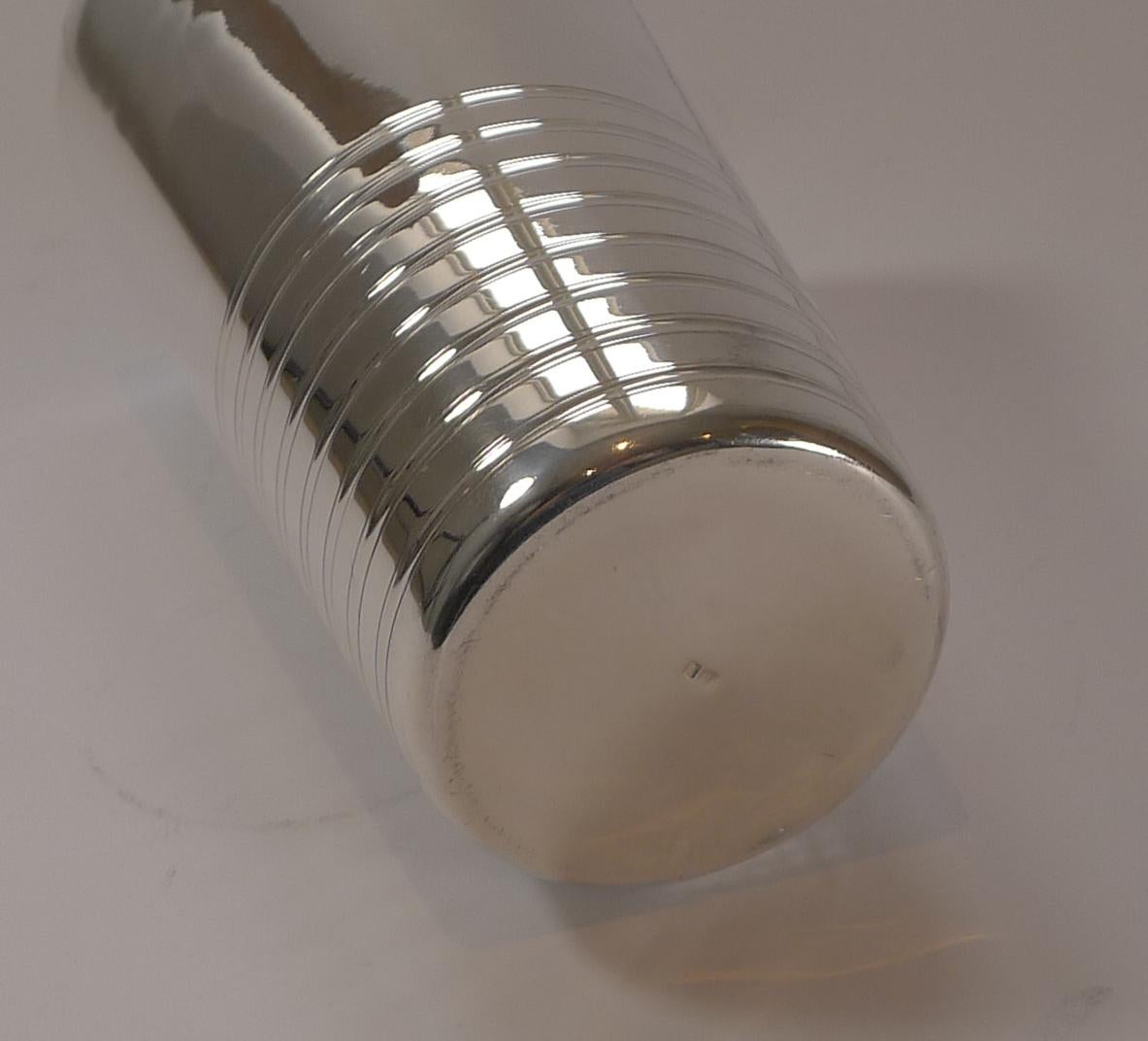 Large French Art Deco Silver Plated Cocktail Shaker, circa 1930 In Good Condition In Bath, GB