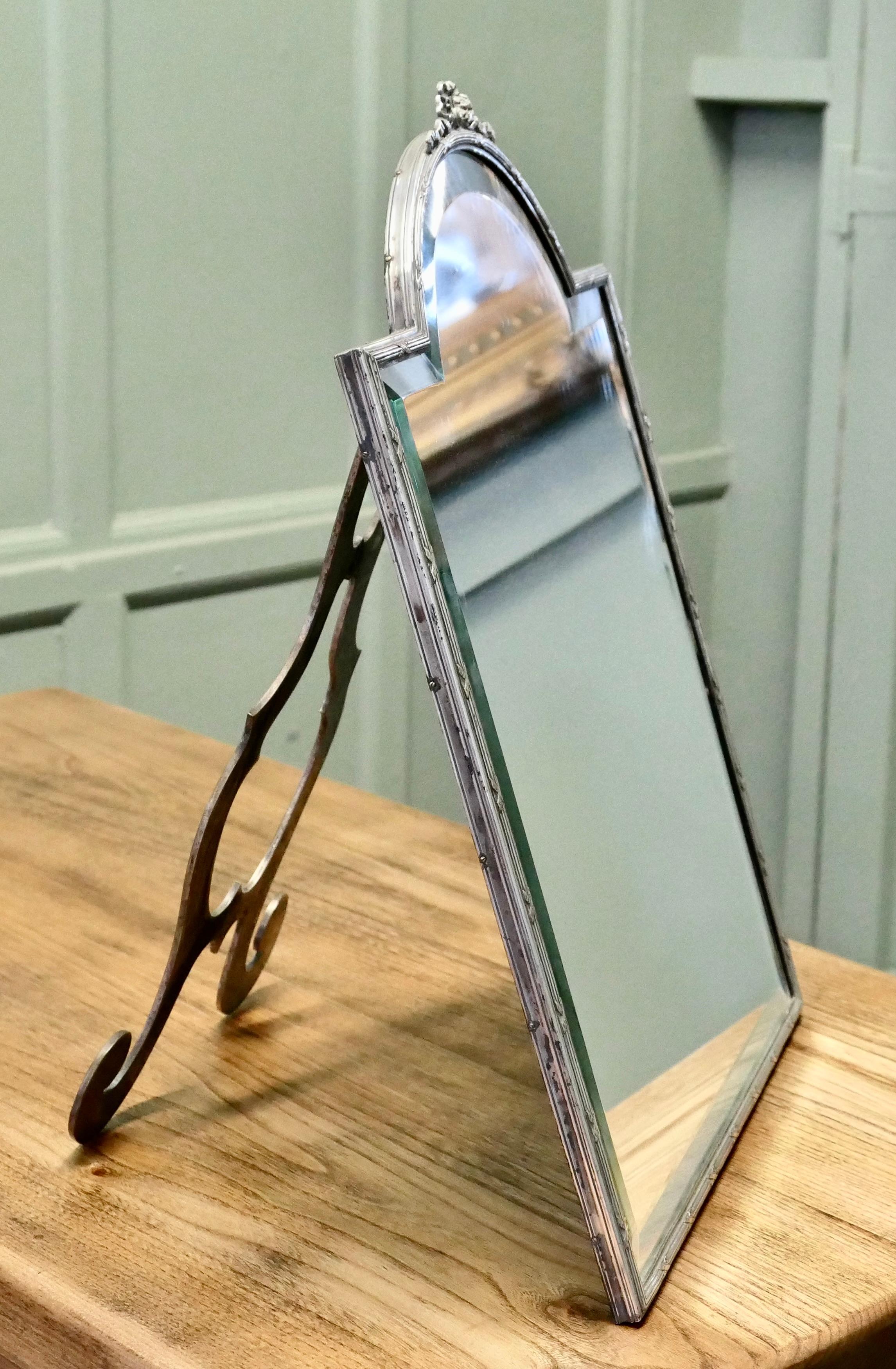 Großer französischer Art Deco Silber Toiletten- oder Eitelkeitsspiegel im Zustand „Gut“ im Angebot in Godshill, Isle of Wight