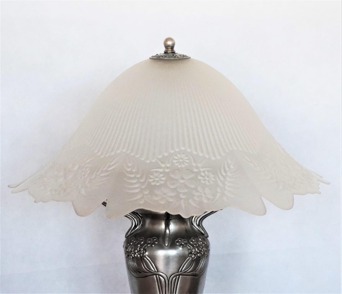 20th Century French Art Deco Vase Table Lamp, 1930s For Sale