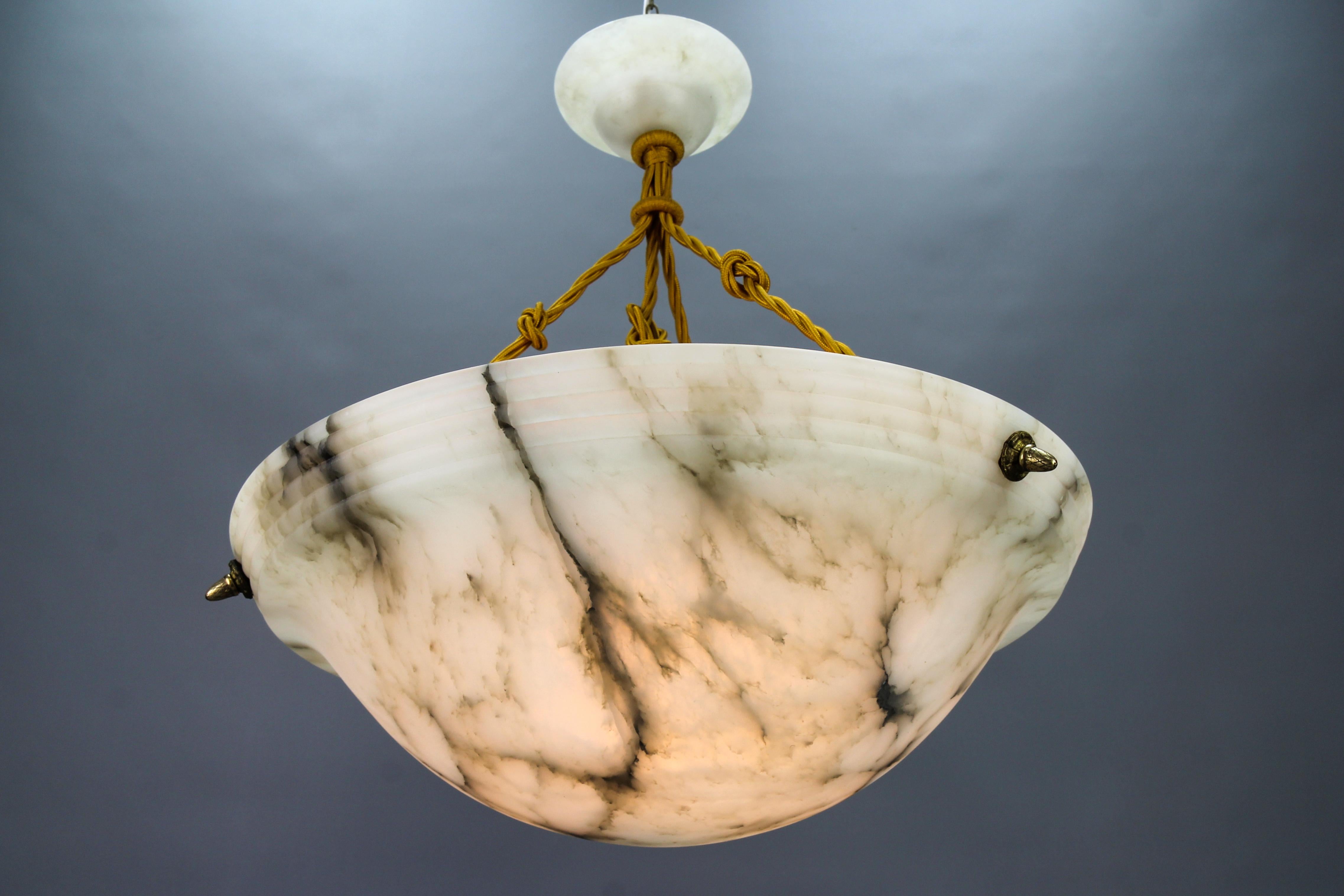 Large French Art Deco White and Black Alabaster Pendant Light Fixture, 1920 In Good Condition In Barntrup, DE