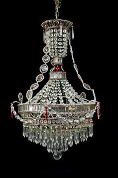 Grand lustre français de style Bagues en cristal et verre rubis