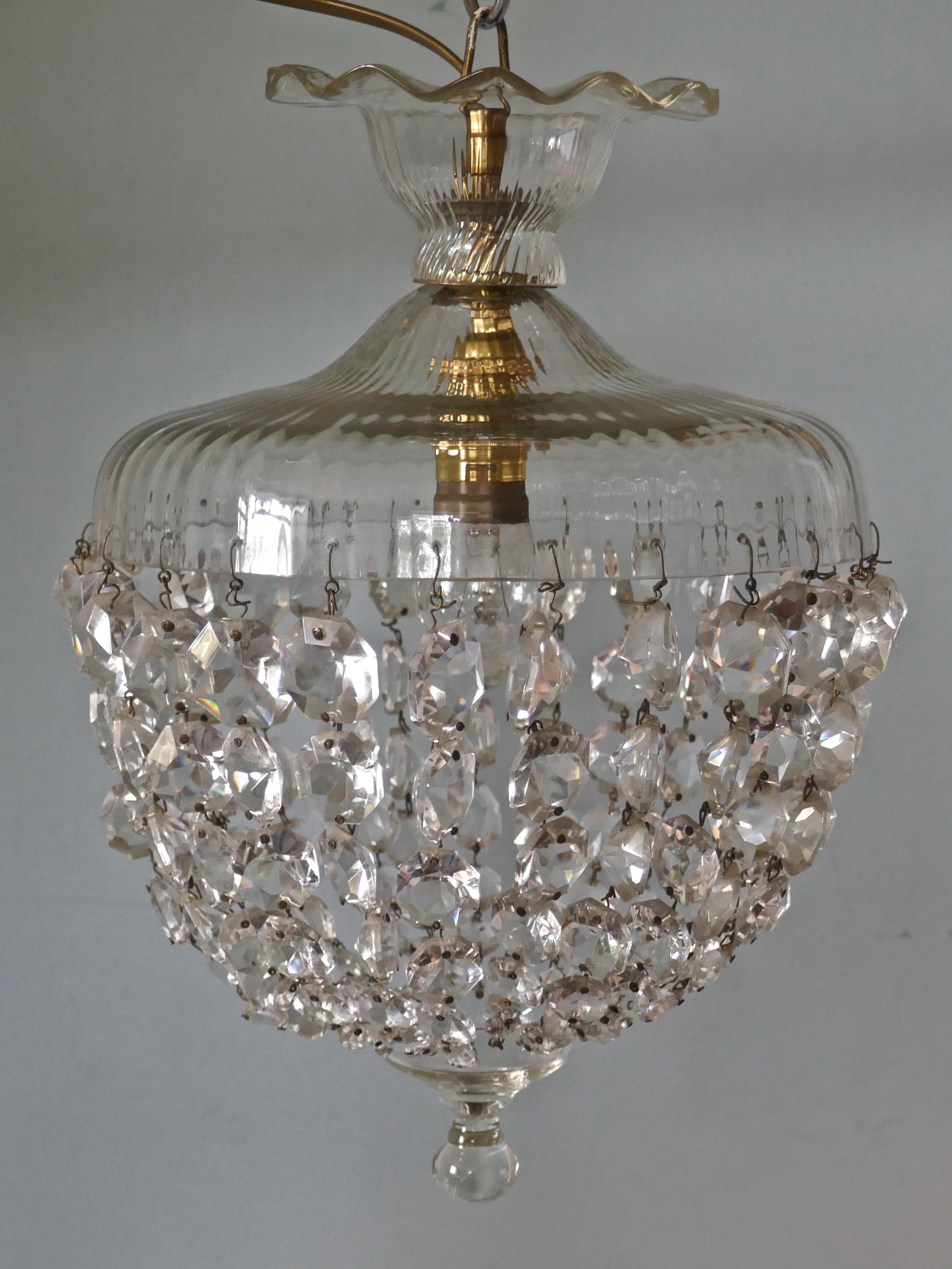 Large French Basket Crystal Chandelier In Good Condition In Chillerton, Isle of Wight