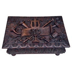 Große französische Black Forest Wood Musikinstrumente Box, CIRCA 1890