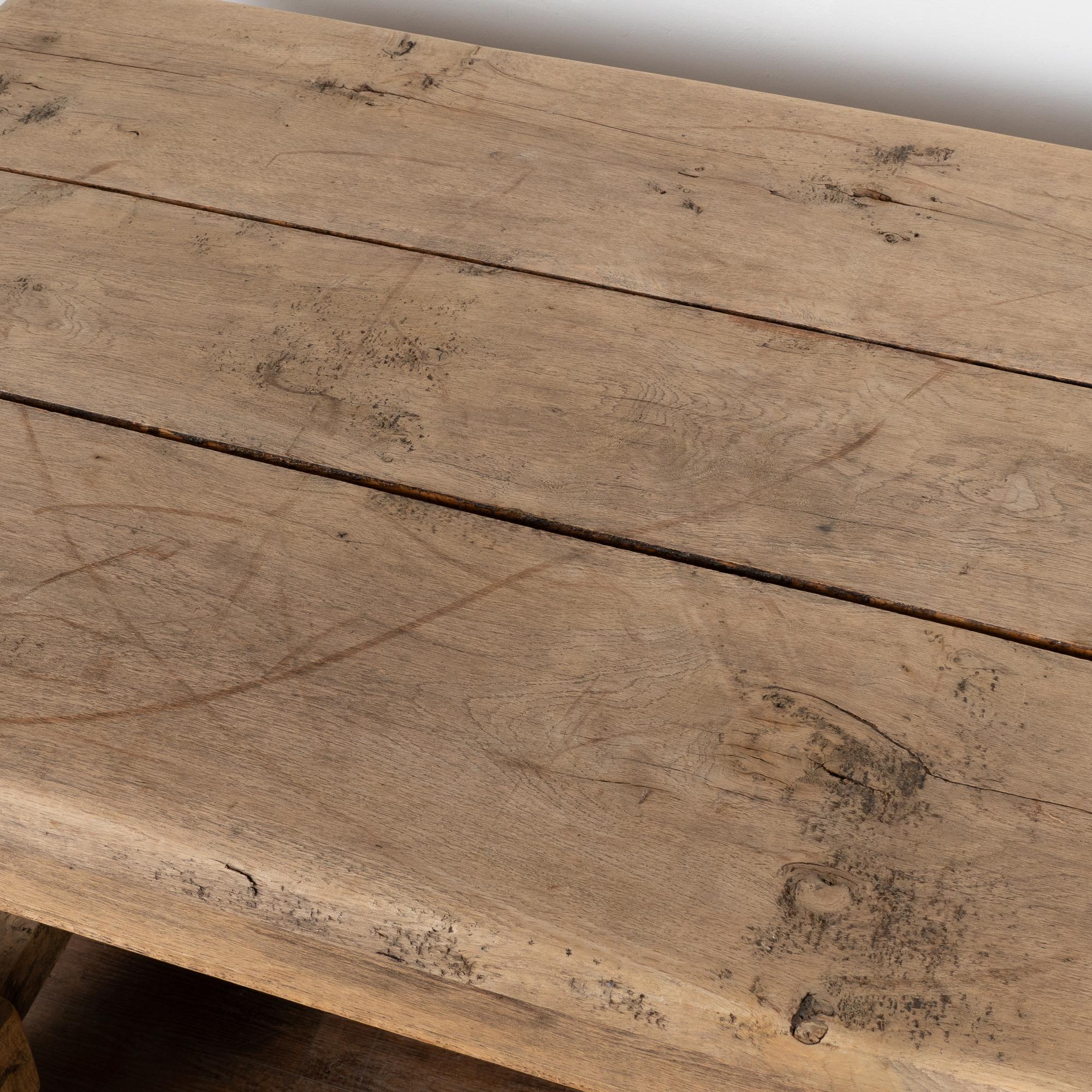 Large French Bleached Oak 20th Century Refectory Library Table 3