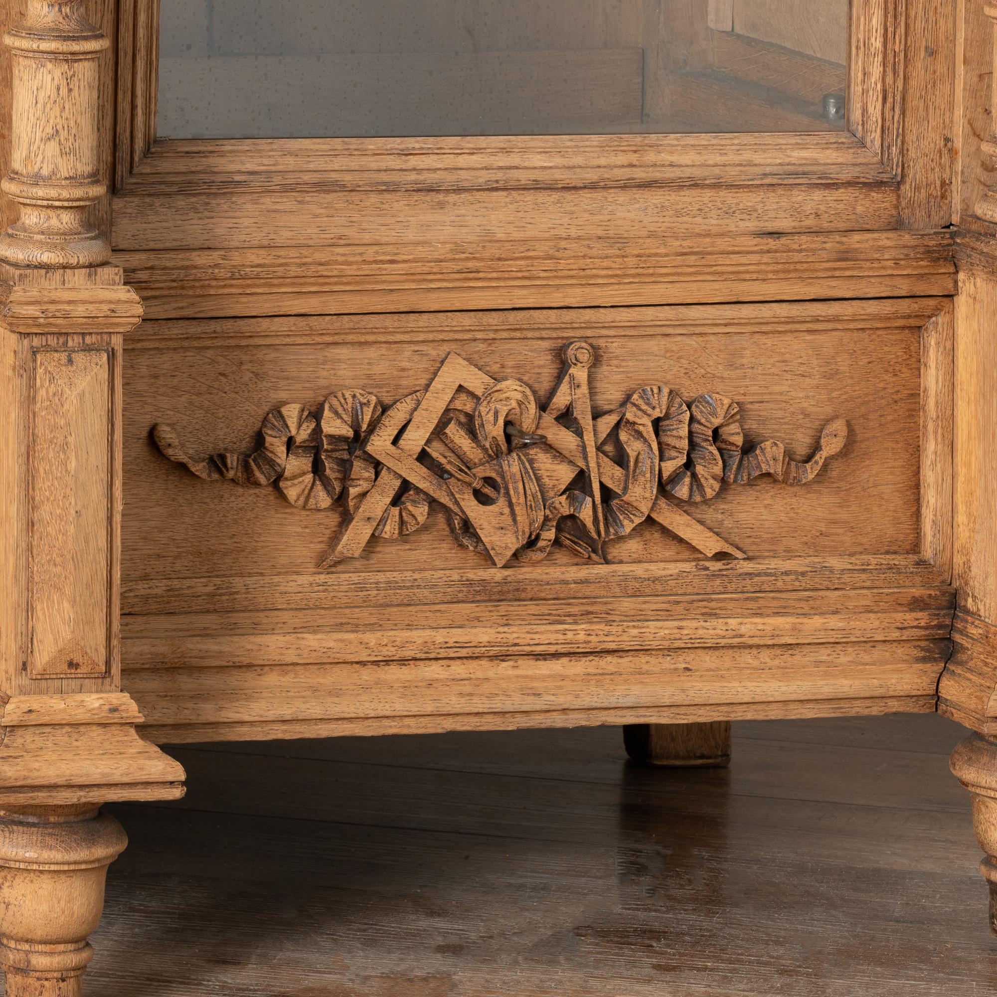 Grande mobile vetrina francese in Oak sbiancato Libreria, circa 1890 in vendita 5