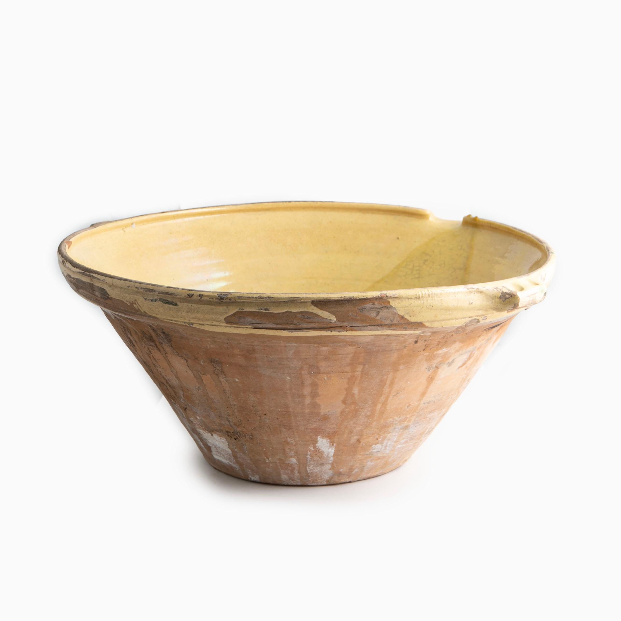 Other Large French Bowl 'Tian' with Yellow Glaze, 19th Century For Sale