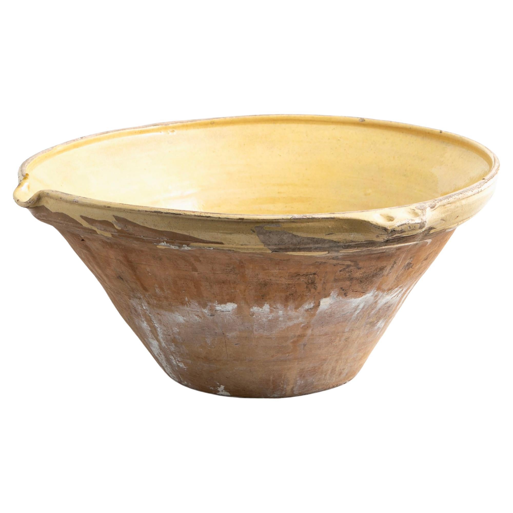 Large French Bowl 'Tian' with Yellow Glaze, 19th Century For Sale