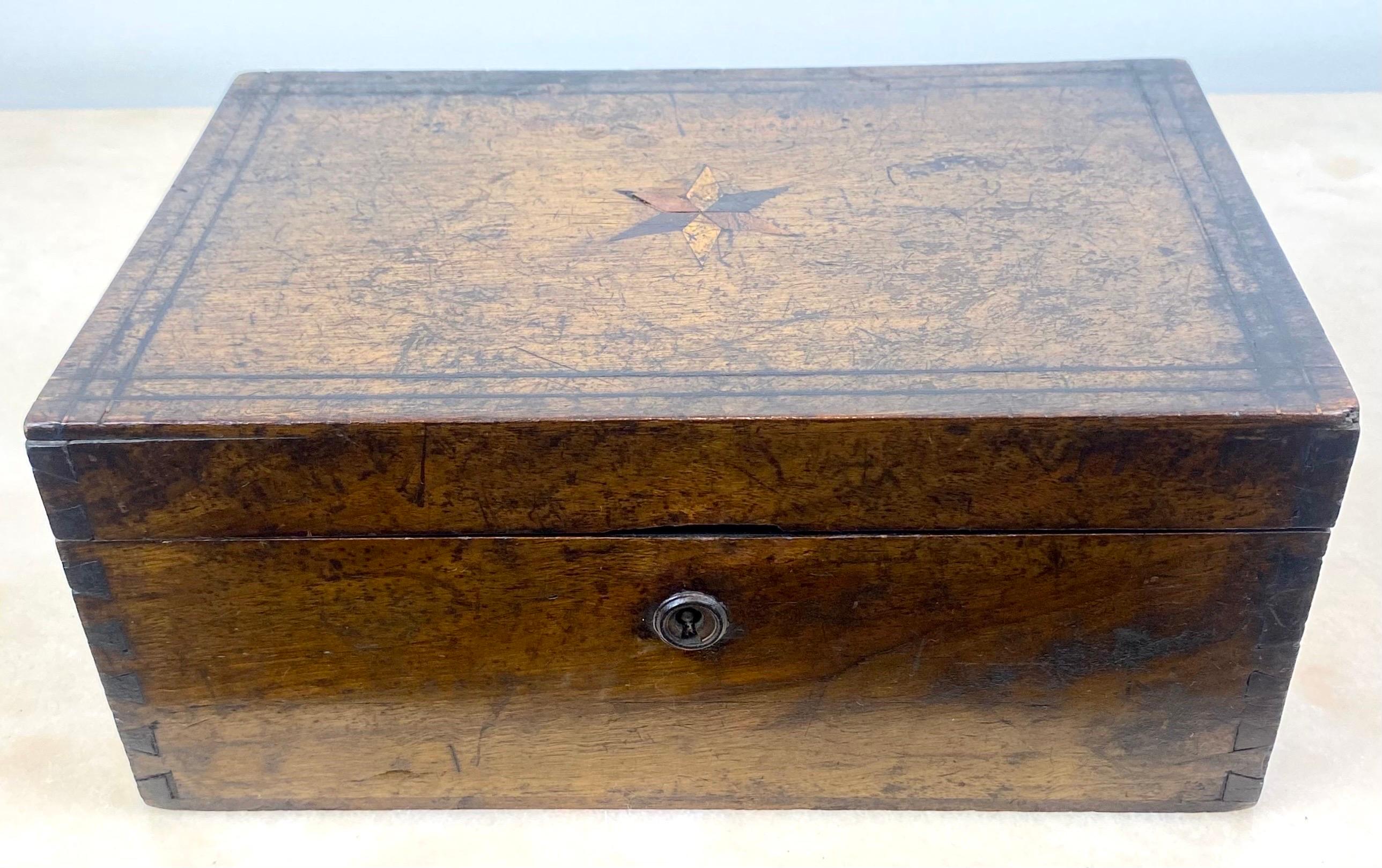 Large French box in marquetry wood -Star - Louis Philippe period  France 19th 3