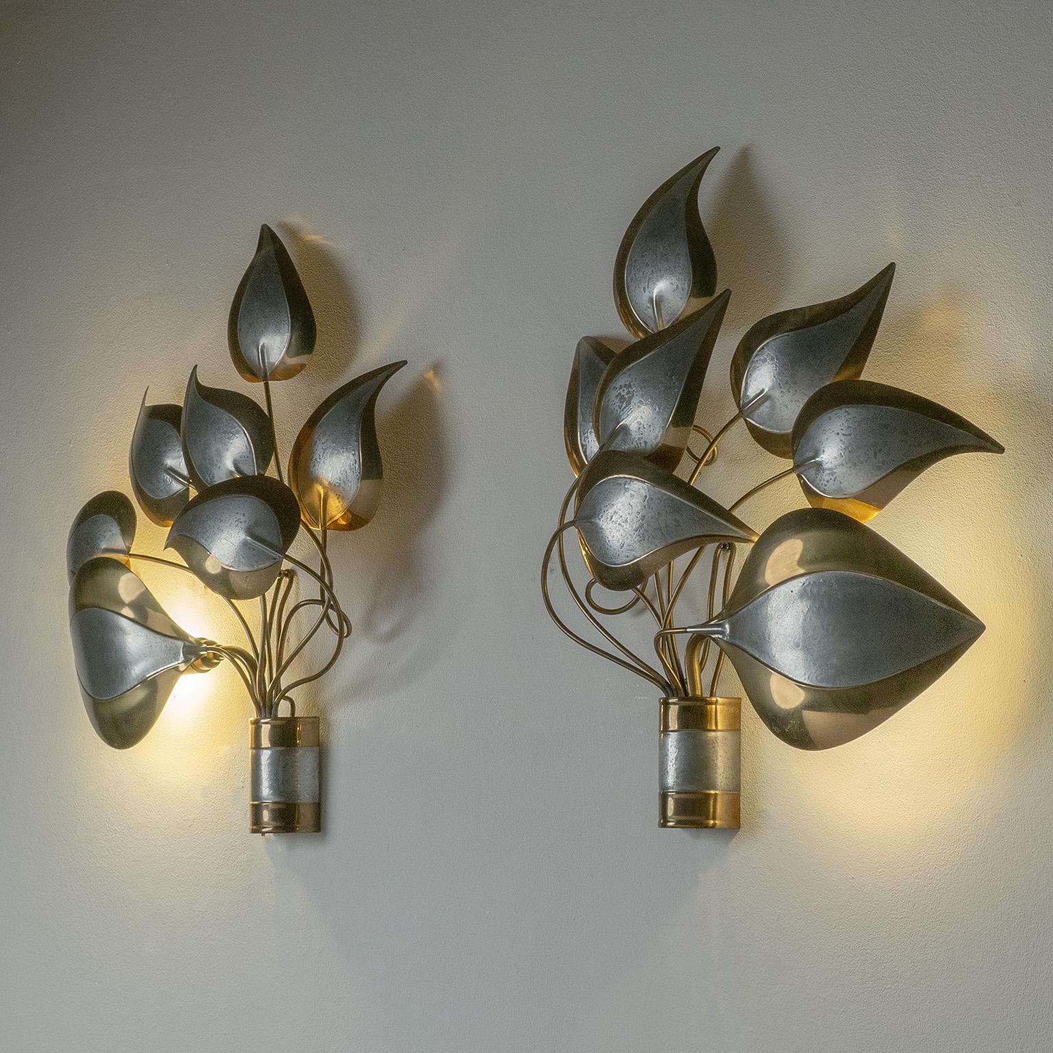 Large French Brass Wall Lights, circa 1970 In Good Condition For Sale In Vienna, AT