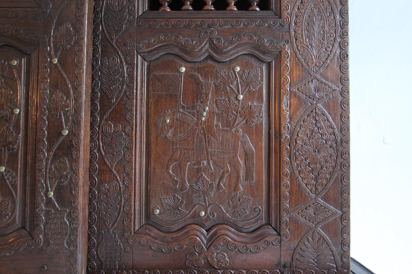 Large French Breton lit-clos Cabinet from 1817 For Sale 5
