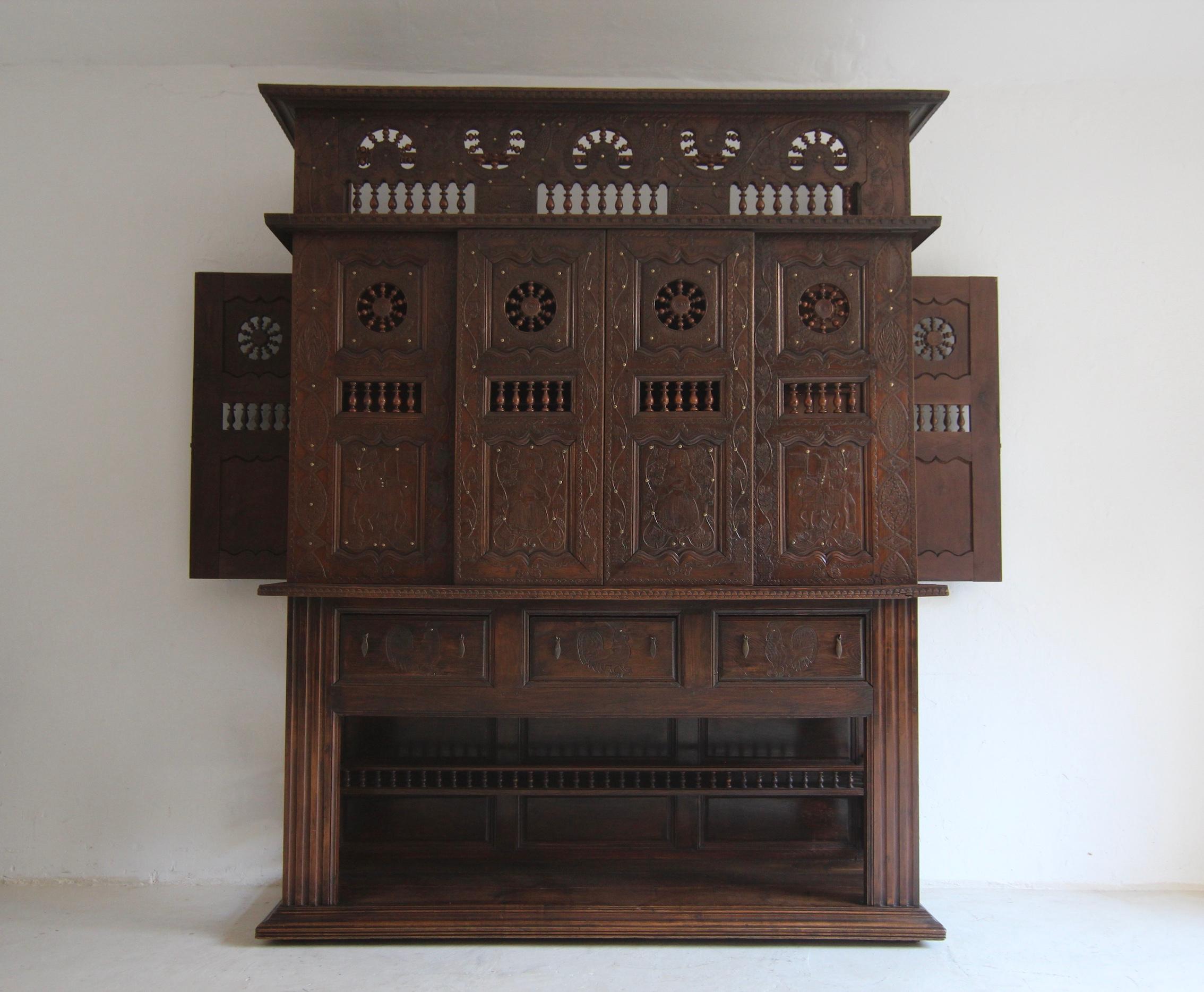 Large French Breton lit-clos Cabinet from 1817 For Sale 8