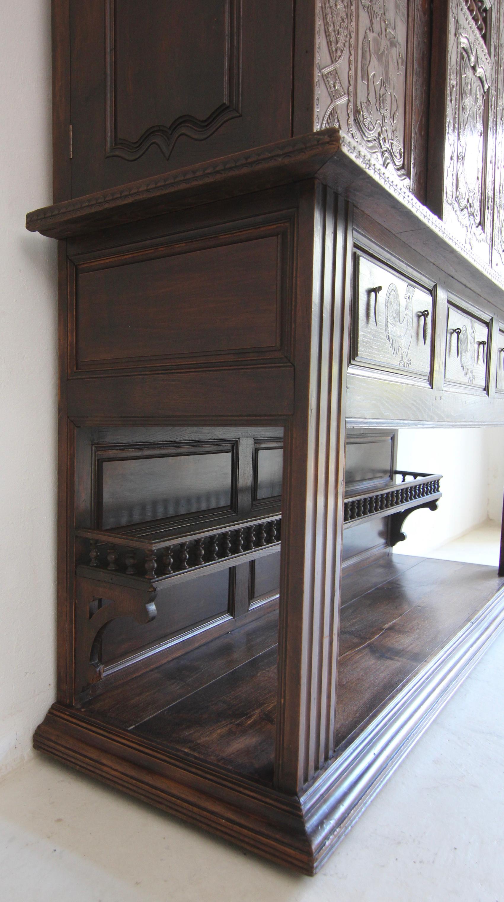 Large French Breton lit-clos Cabinet from 1817 For Sale 10