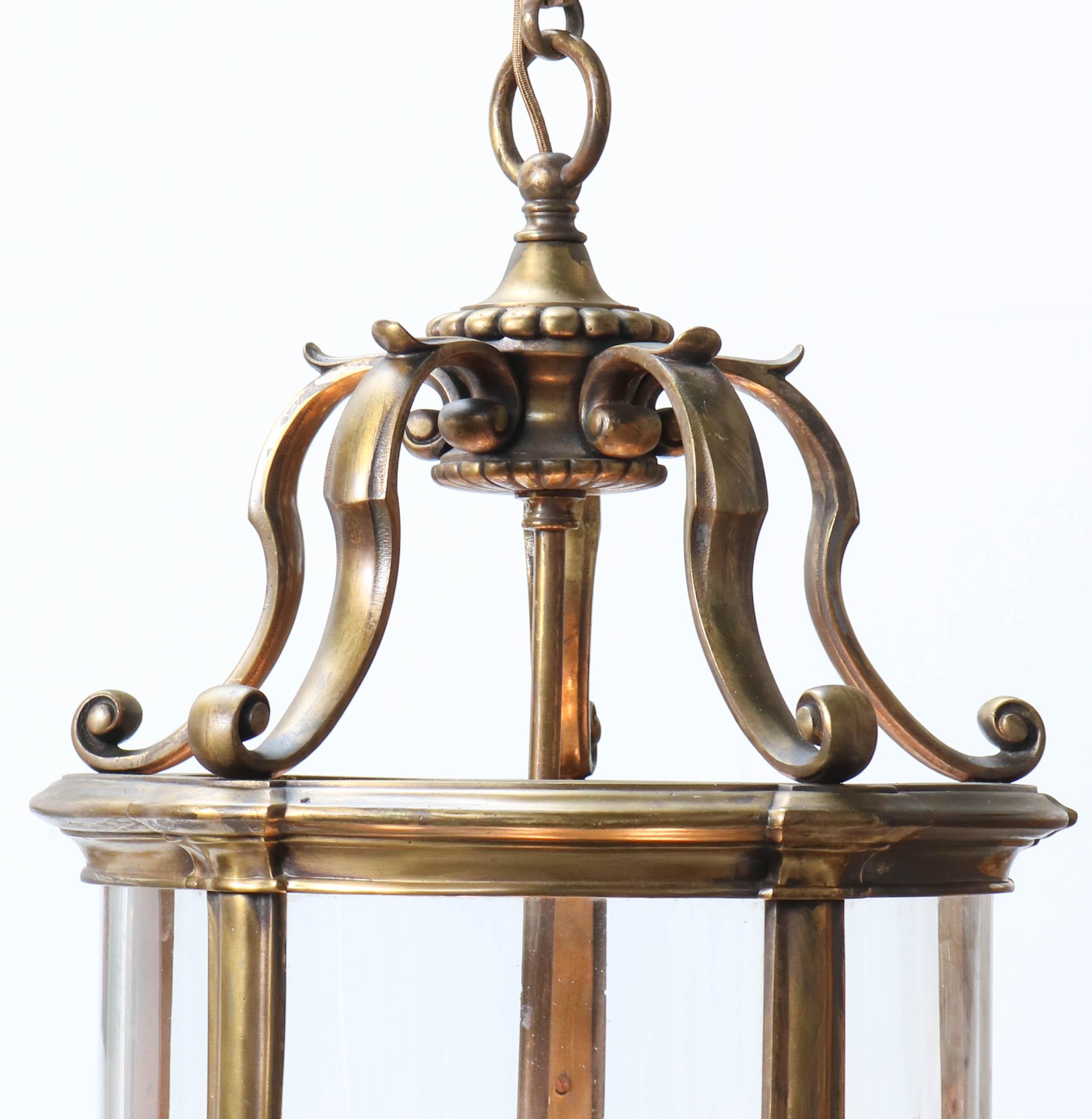 Large French Bronze Louis XV Style Lantern, 1900s For Sale 4