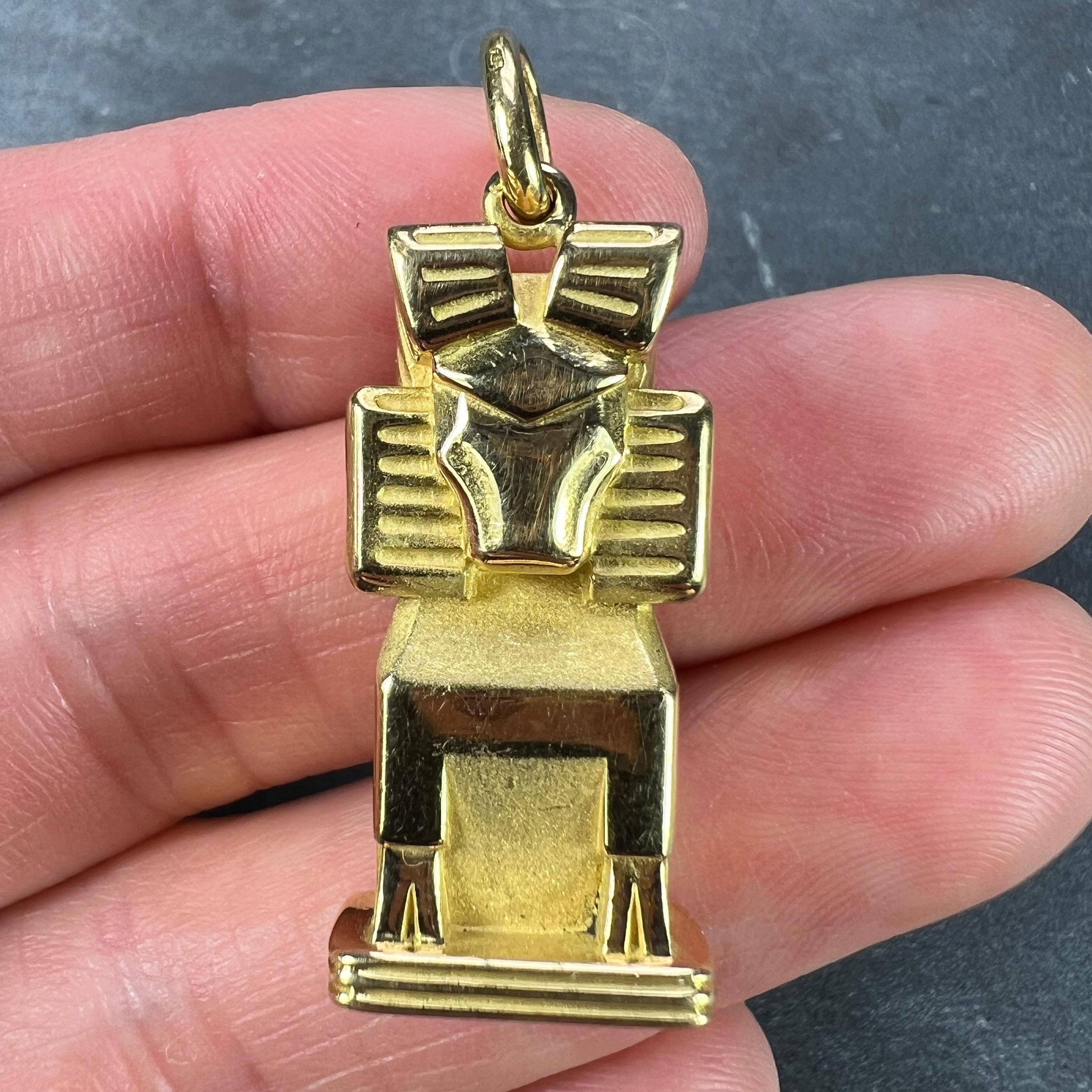 Large French Capricorn Zodiac Starsign 18K Yellow Gold Charm Pendant For Sale 4