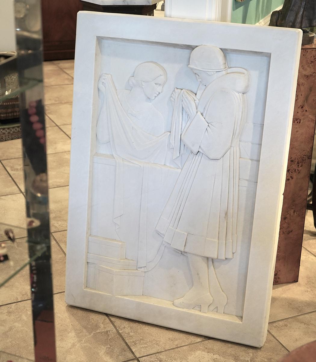 Grande sculpture française en marbre Carrera Art Deco

Utilisé, Bon état, Voir toutes les photos pour les détails les plus précis sur l'état et l'apparence.

Dimensions : 45 1/2 pouces de hauteur x 32 pouces de largeur x 3 1/2 pouces de profondeur