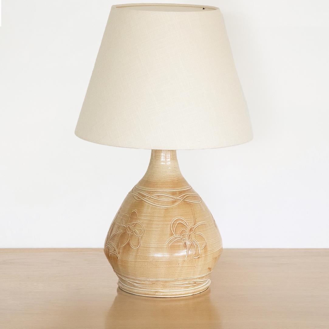 Large French Ceramic Etched Table Lamp In Good Condition In Los Angeles, CA