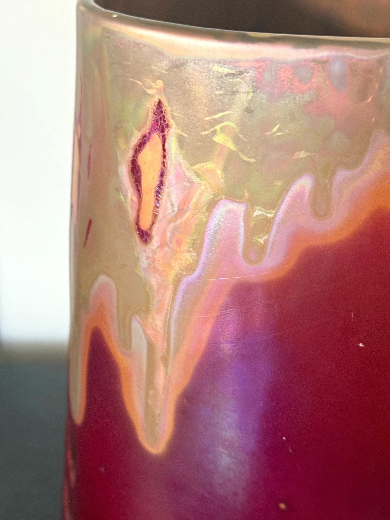 Grande vaso francese in ceramica con smalto iridescente di Clement Massier in vendita 7