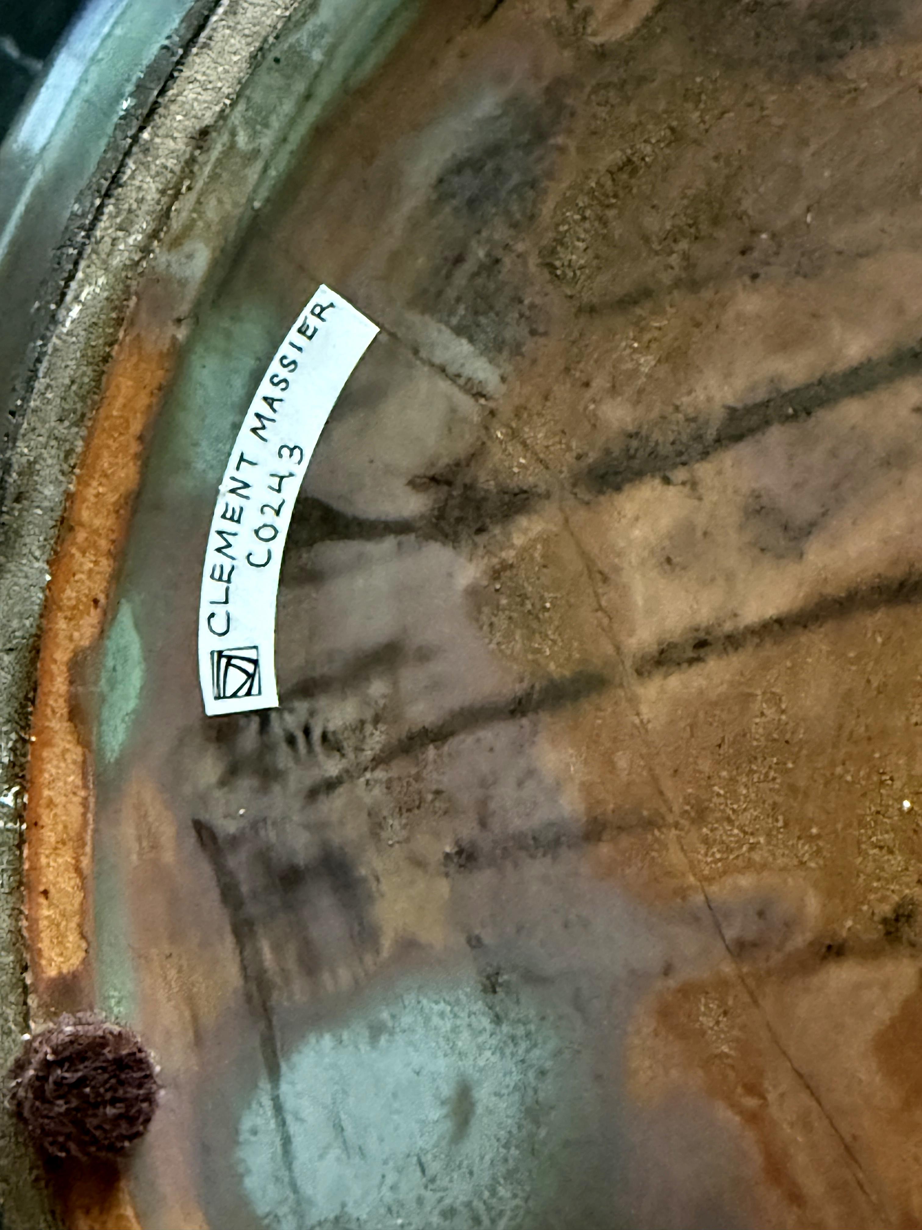 Grande vaso francese in ceramica con smalto iridescente di Clement Massier in vendita 11