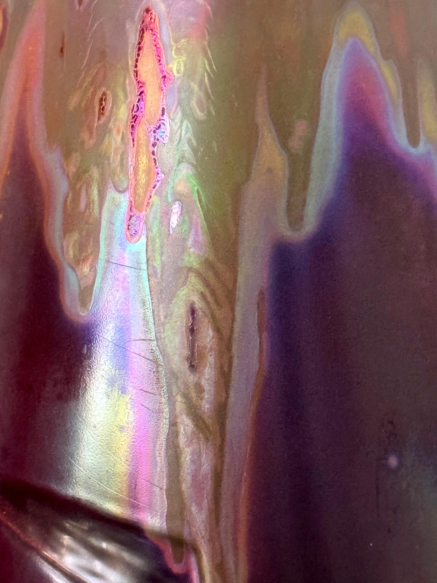 Grande vaso francese in ceramica con smalto iridescente di Clement Massier in vendita 1