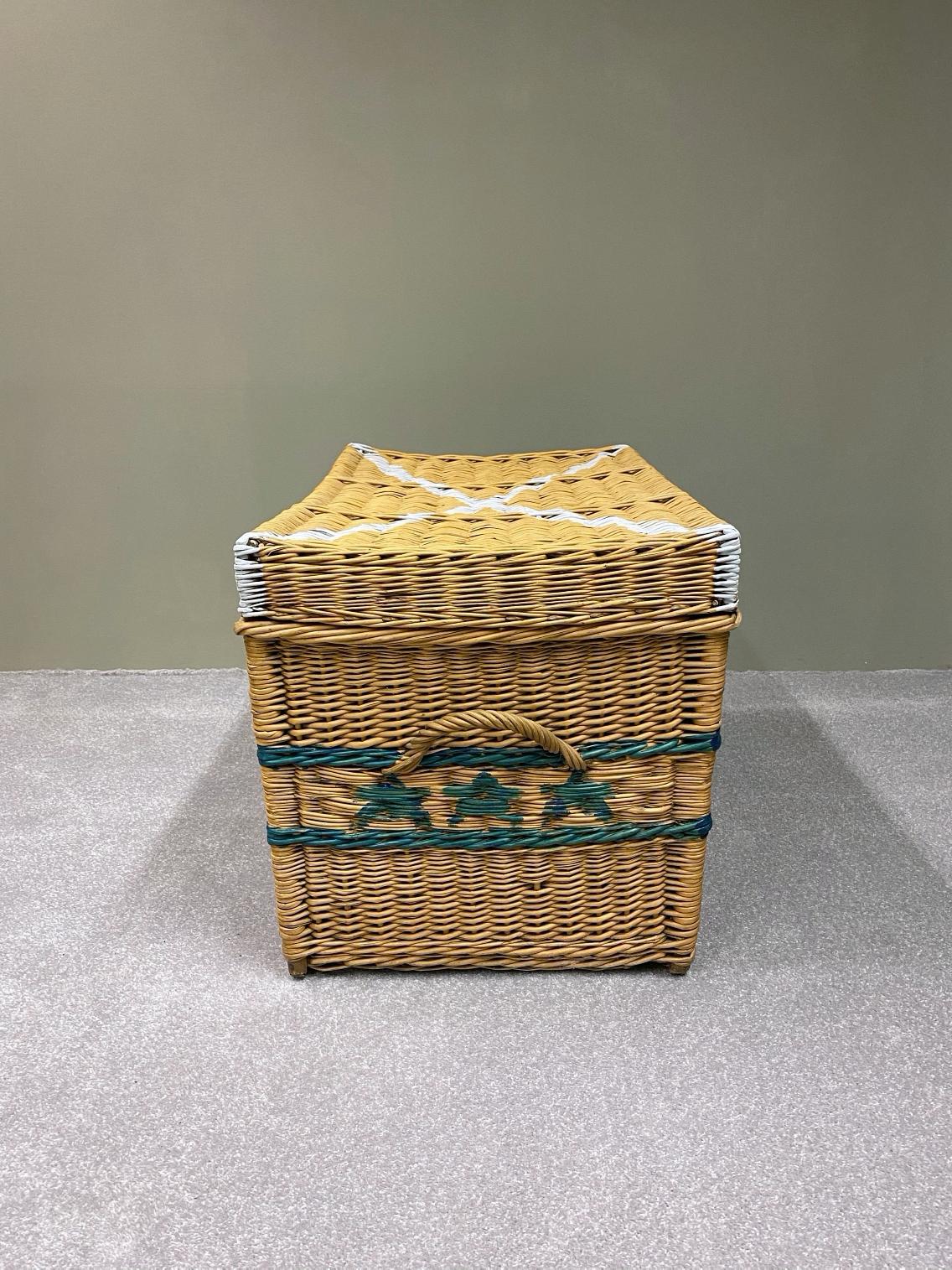 Country Large French Champagne Wicker Basket Trunk, 1930s, France