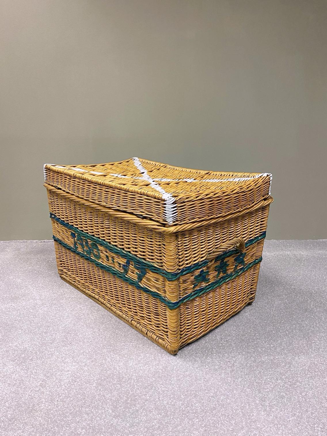 20th Century Large French Champagne Wicker Basket Trunk, 1930s, France