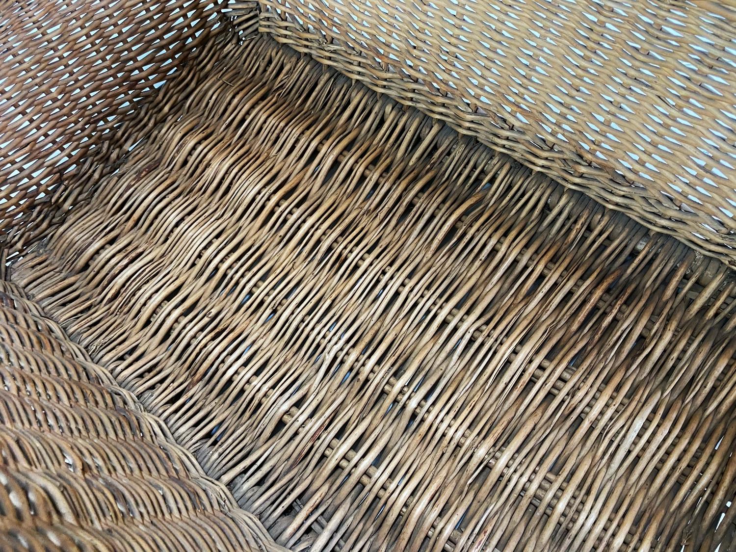 Large French Champagne Wicker Basket Trunk, 1936, France 6