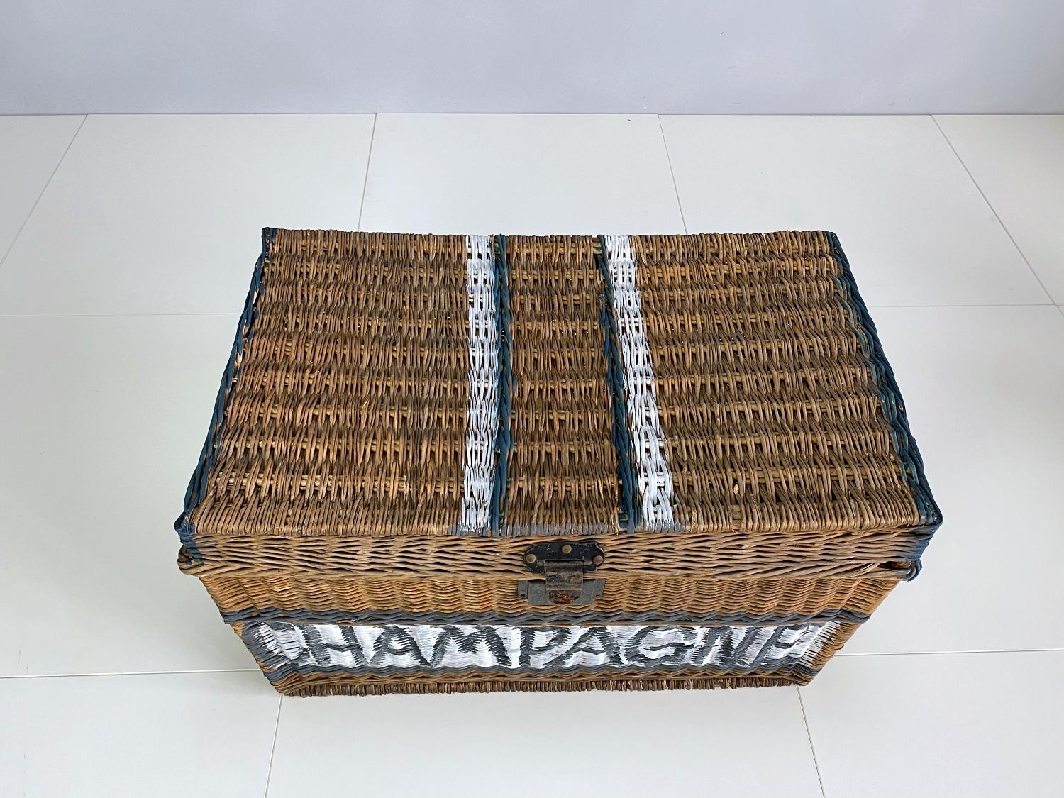Hand-Woven Large French Champagne Wicker Basket Trunk, 1940s, France