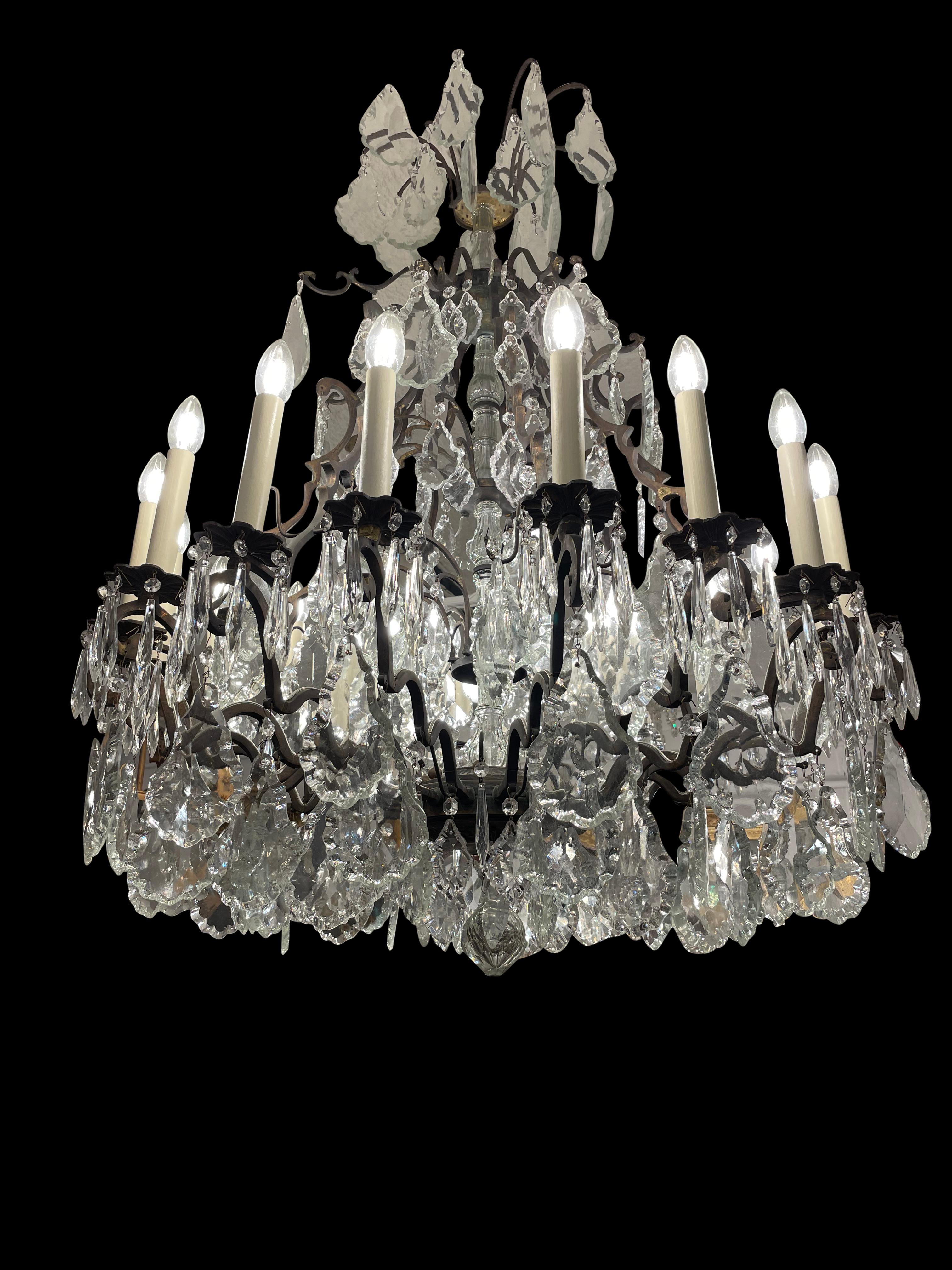 Large French Chandelier, 20th Century For Sale 3