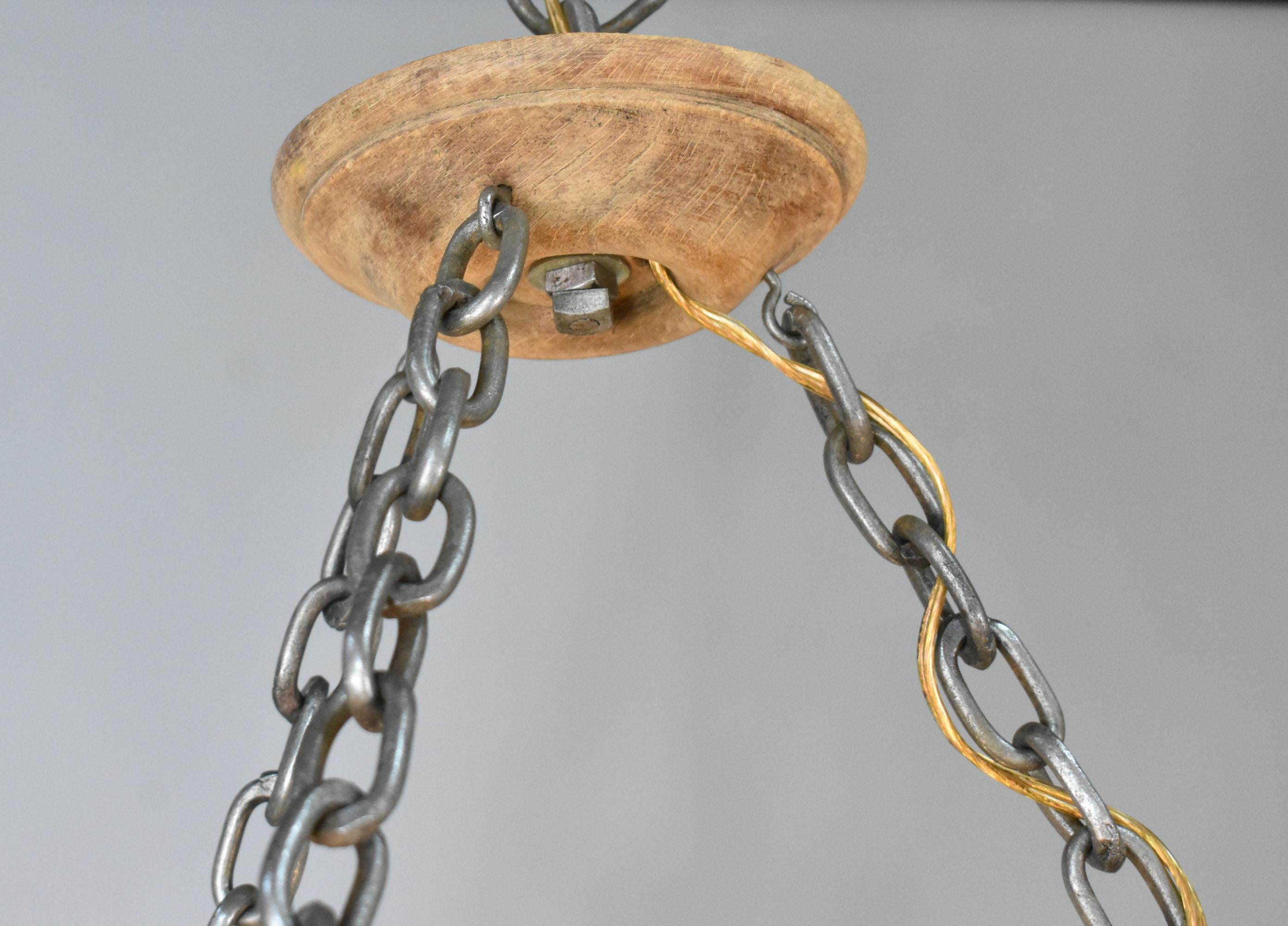 Grande lampadario francese in Oak stile Luigi XVI con sei bracci in vendita 8